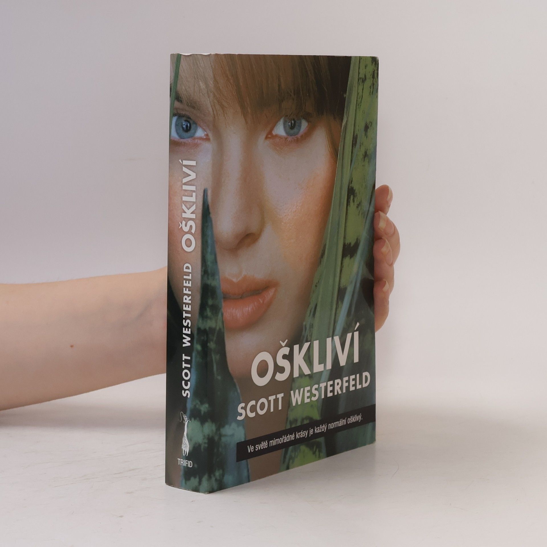 Scott Westerfeld Oškliví