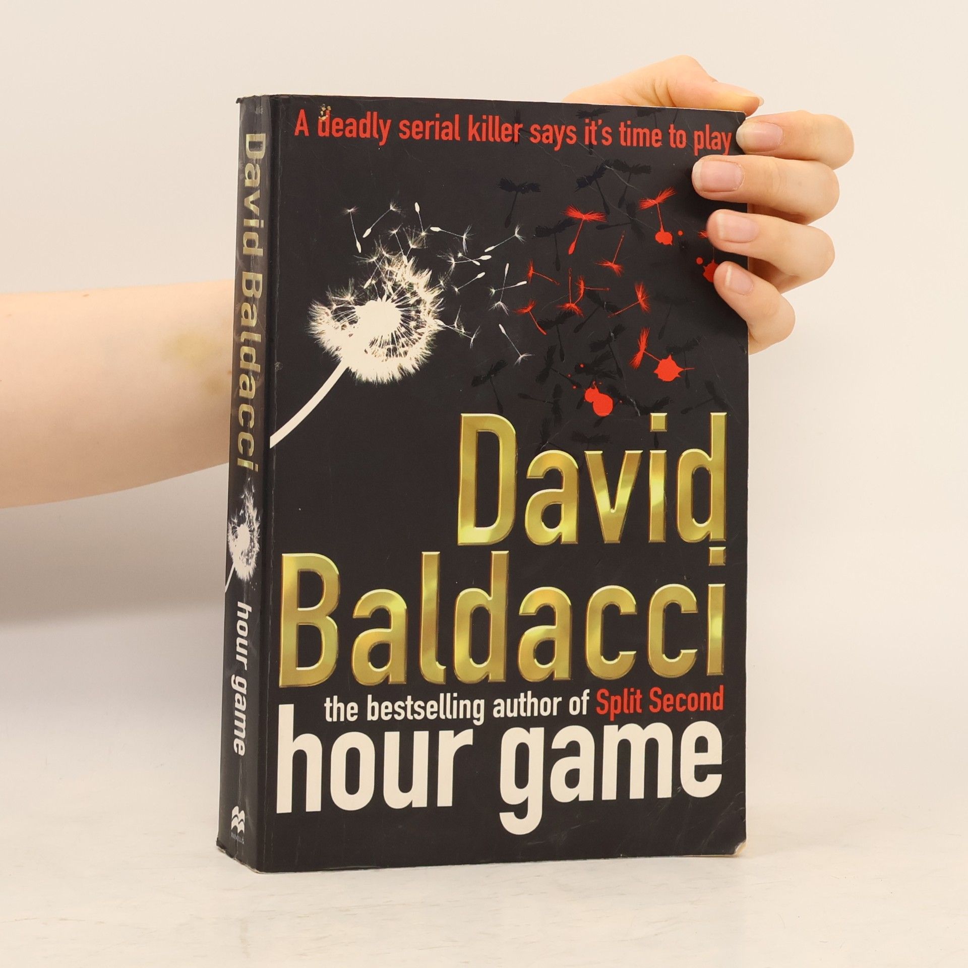 David Baldacci Hour Game