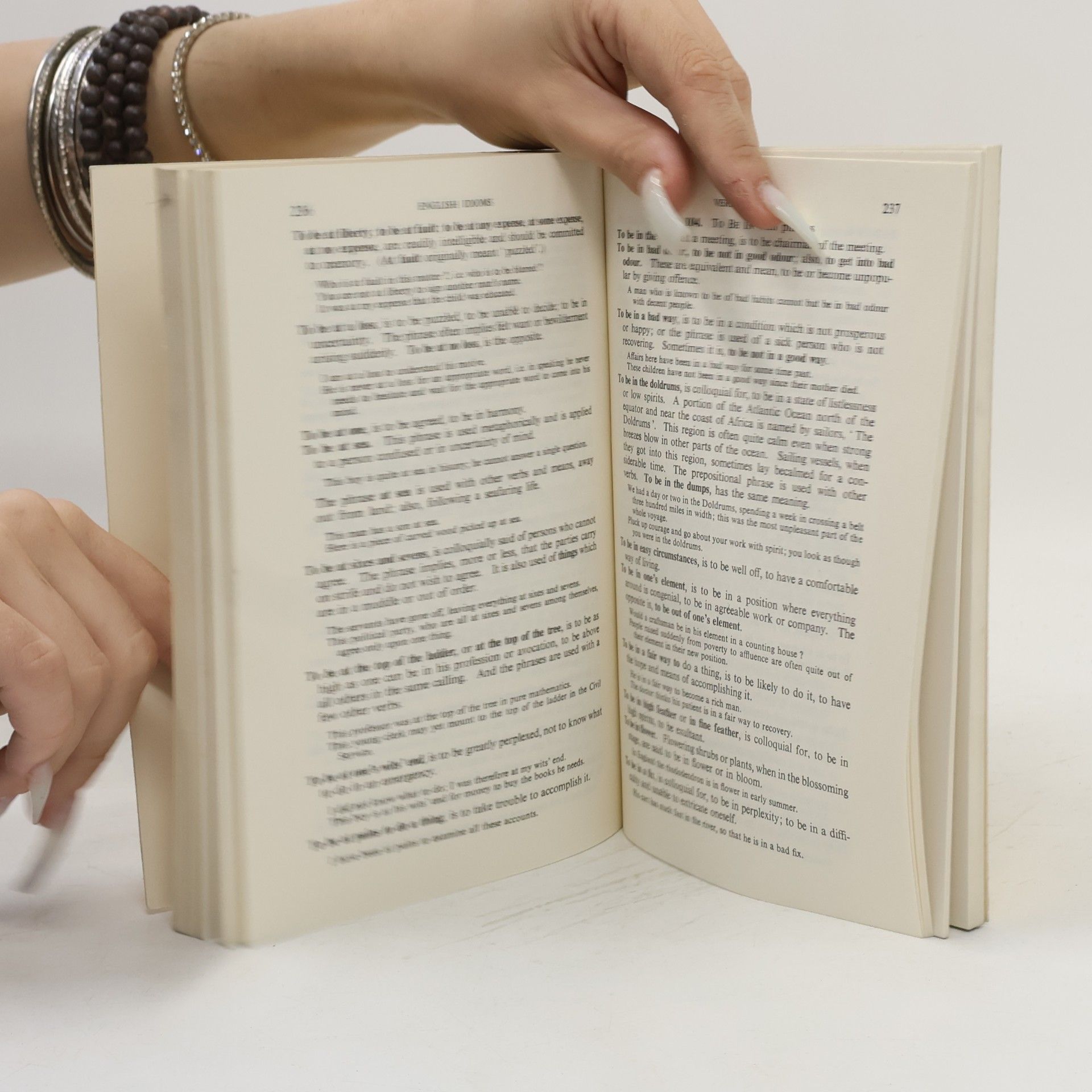 R. C. Goffin English Idioms and How to Use Them