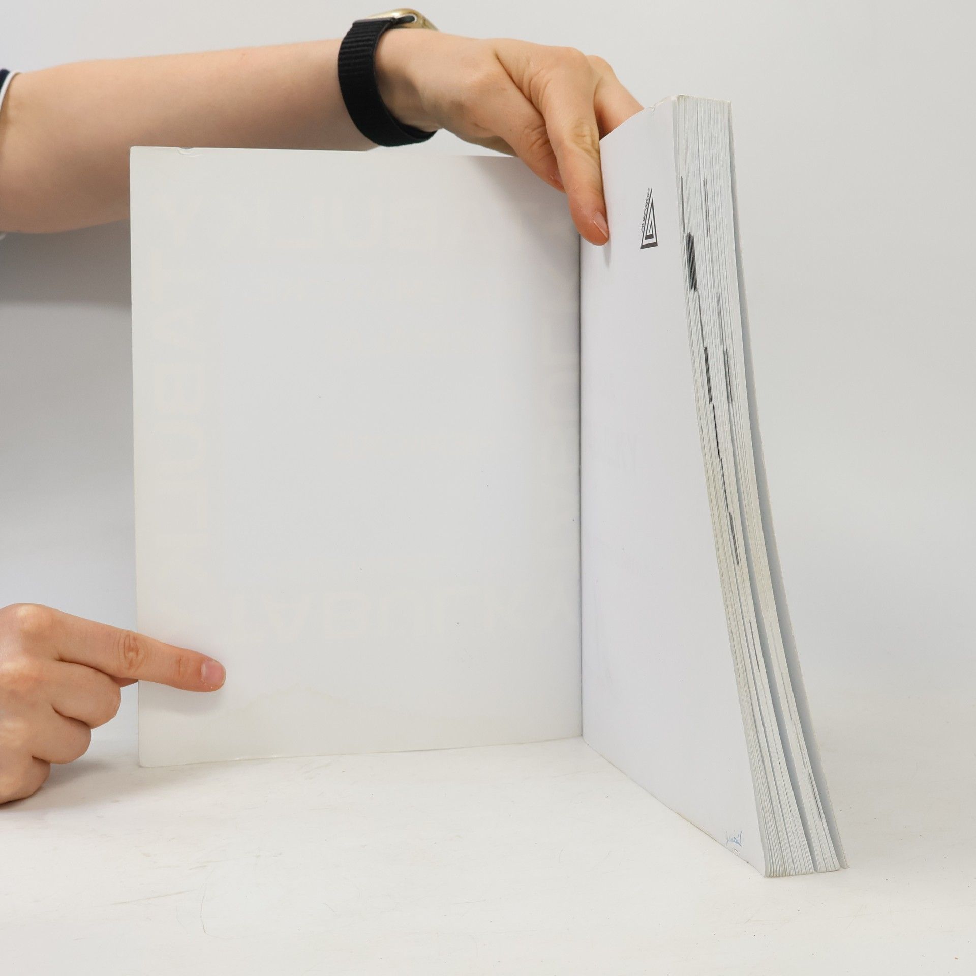 Jiří Mikulčák Matematické, fyzikální a chemické tabulky pro střední školy