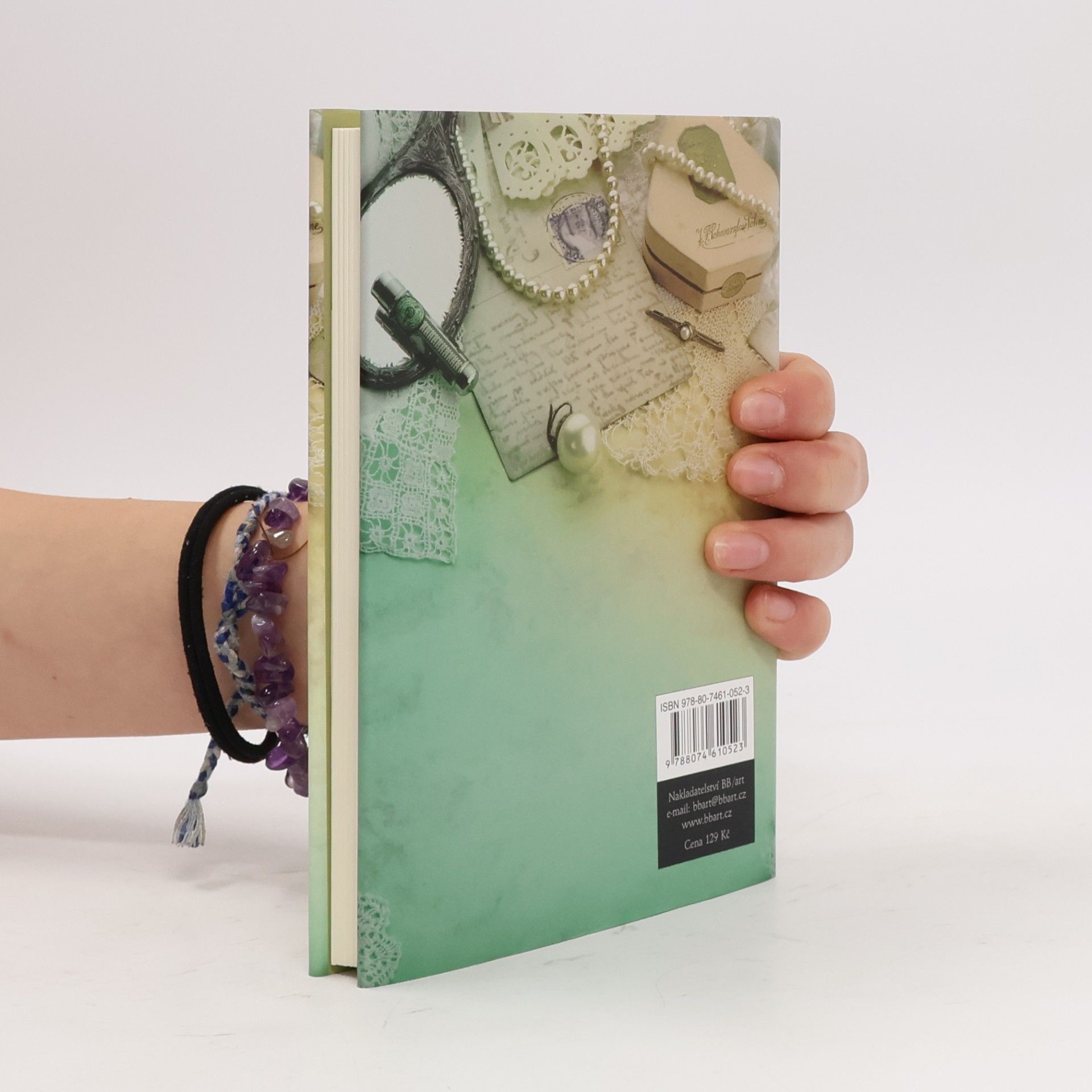 Cecelia Ahern Dívka za zrcadlem