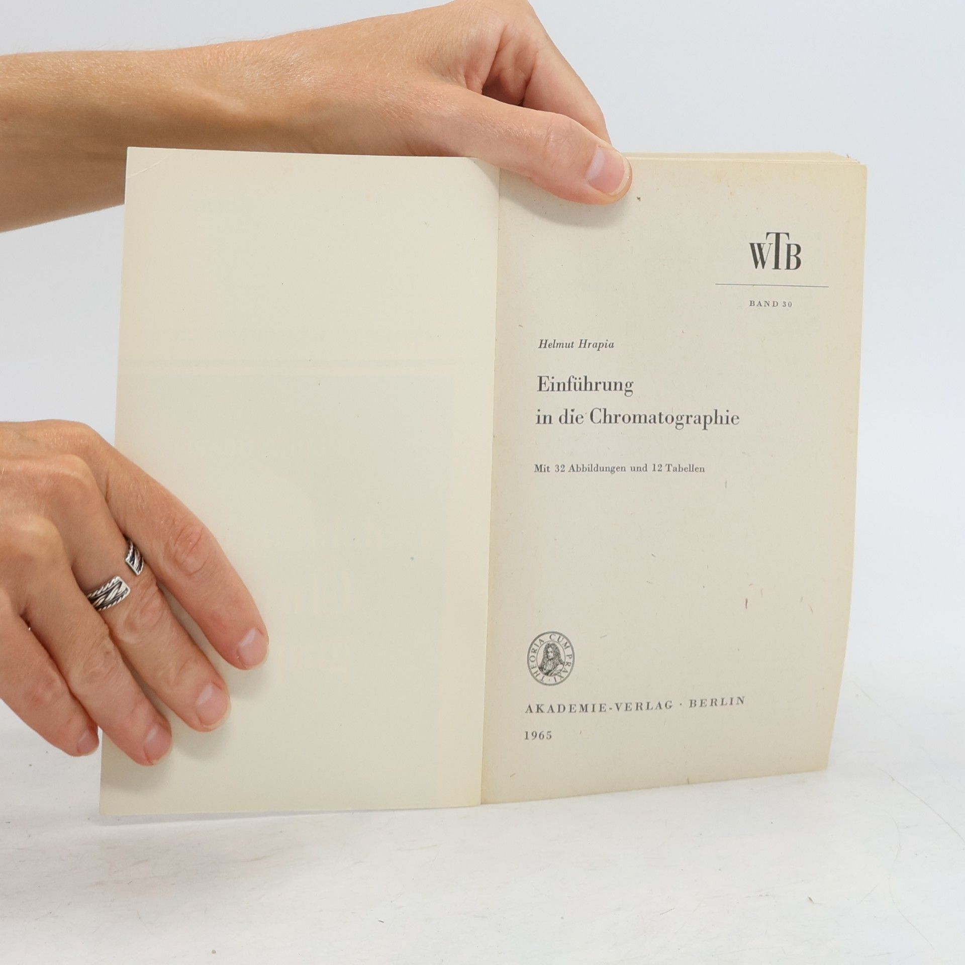 Helmut Hrapia Einführung in die Chromatographie