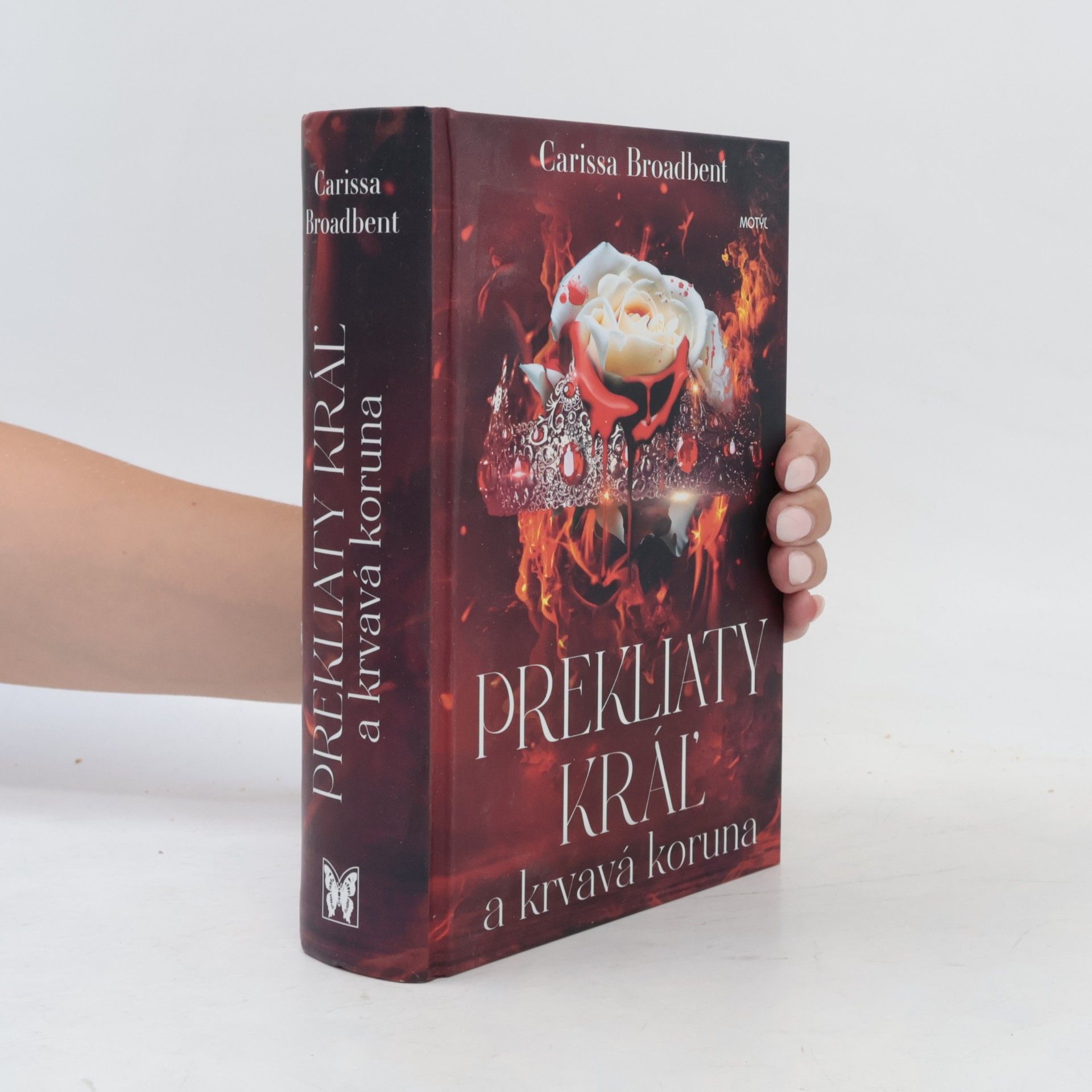 Carissa Broadbent Prekliaty kráľ a krvavá koruna