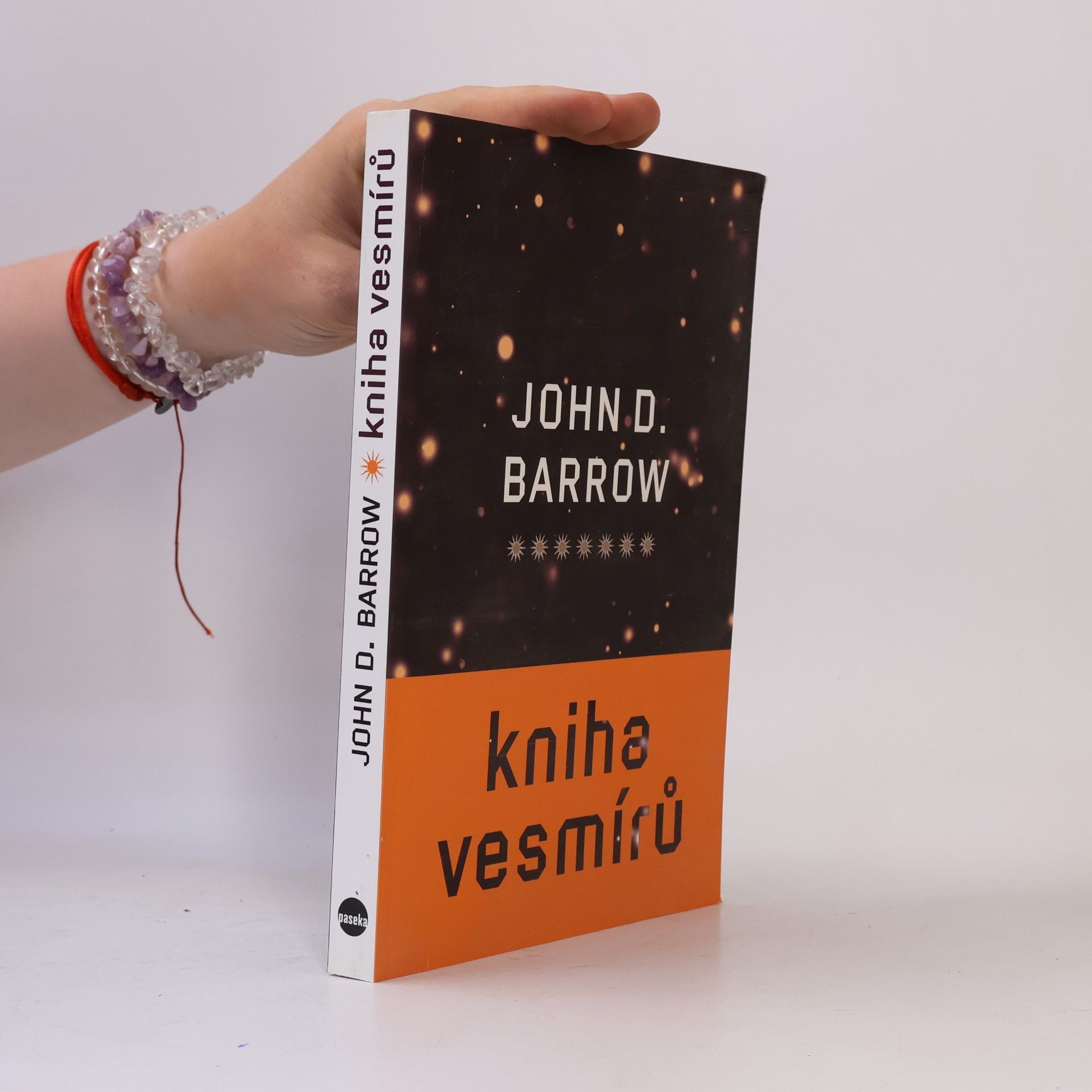 John David Barrow Kniha vesmírů