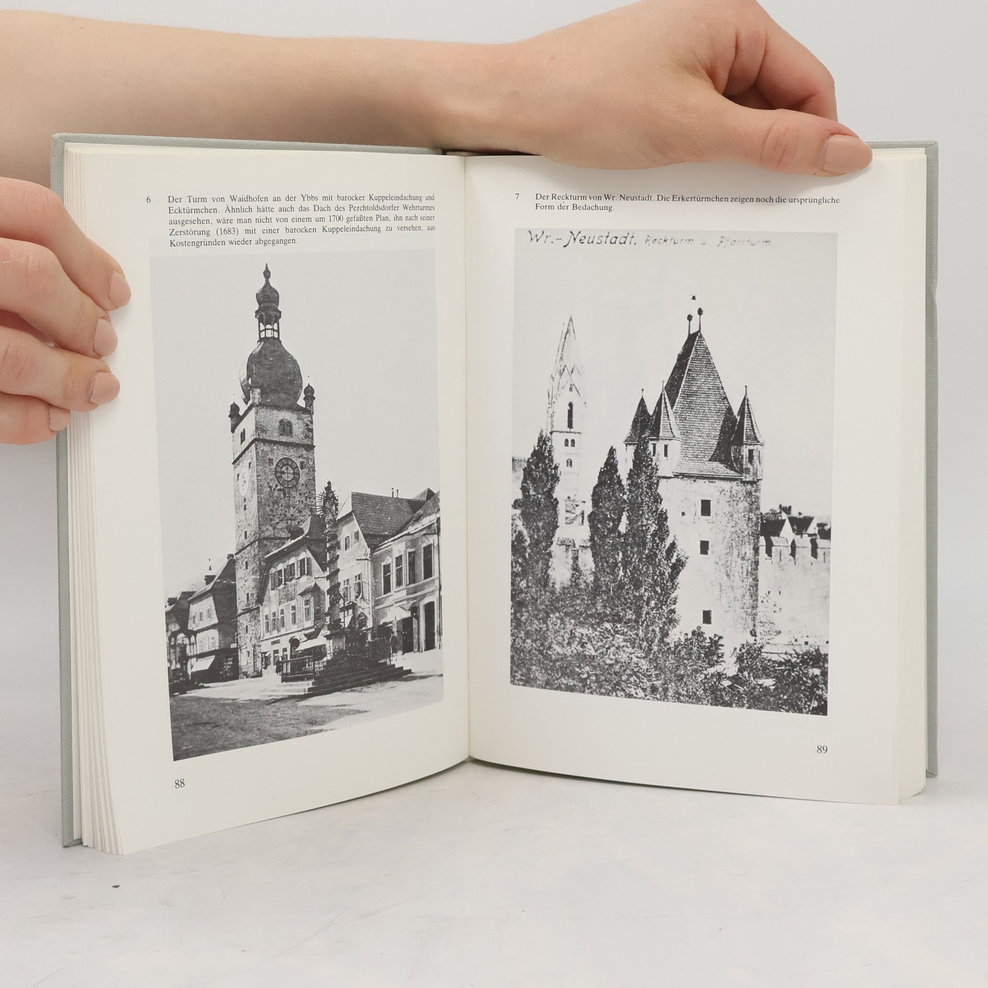Paul Katzberger Der Wehrturm von Perchtoldsdorf