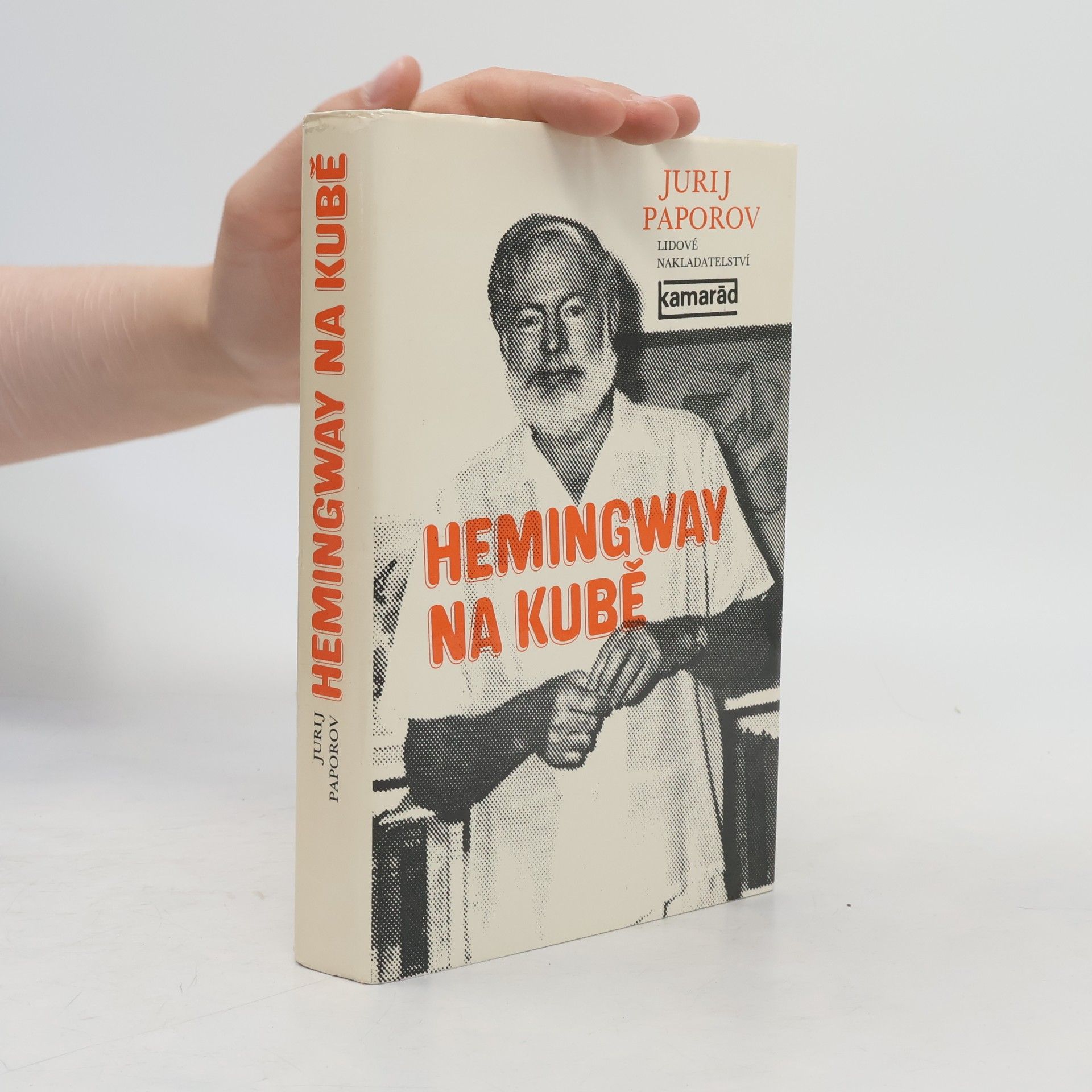 Jurij Paporov Hemingway na Kubě