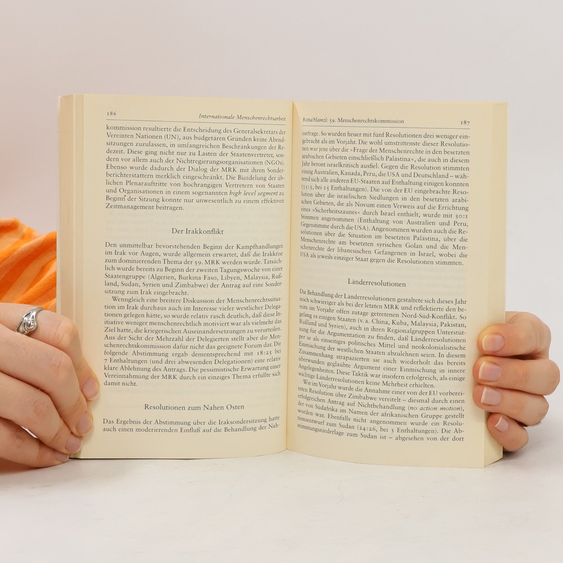 Ursel Fuchs Jahrbuch Menschenrechte 2004