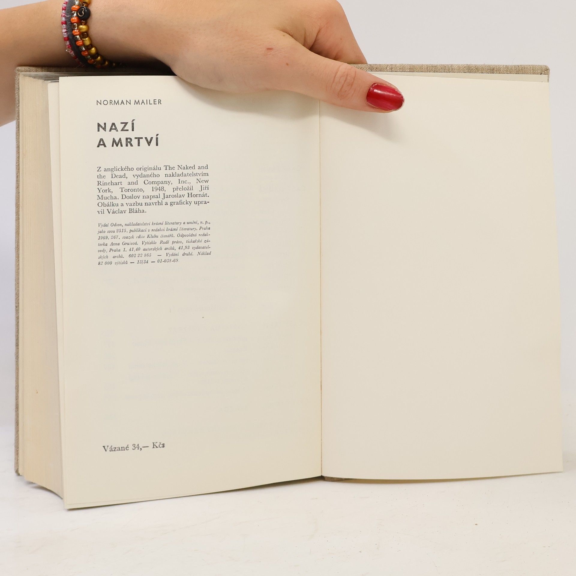 Norman Mailer Nazí a mrtví