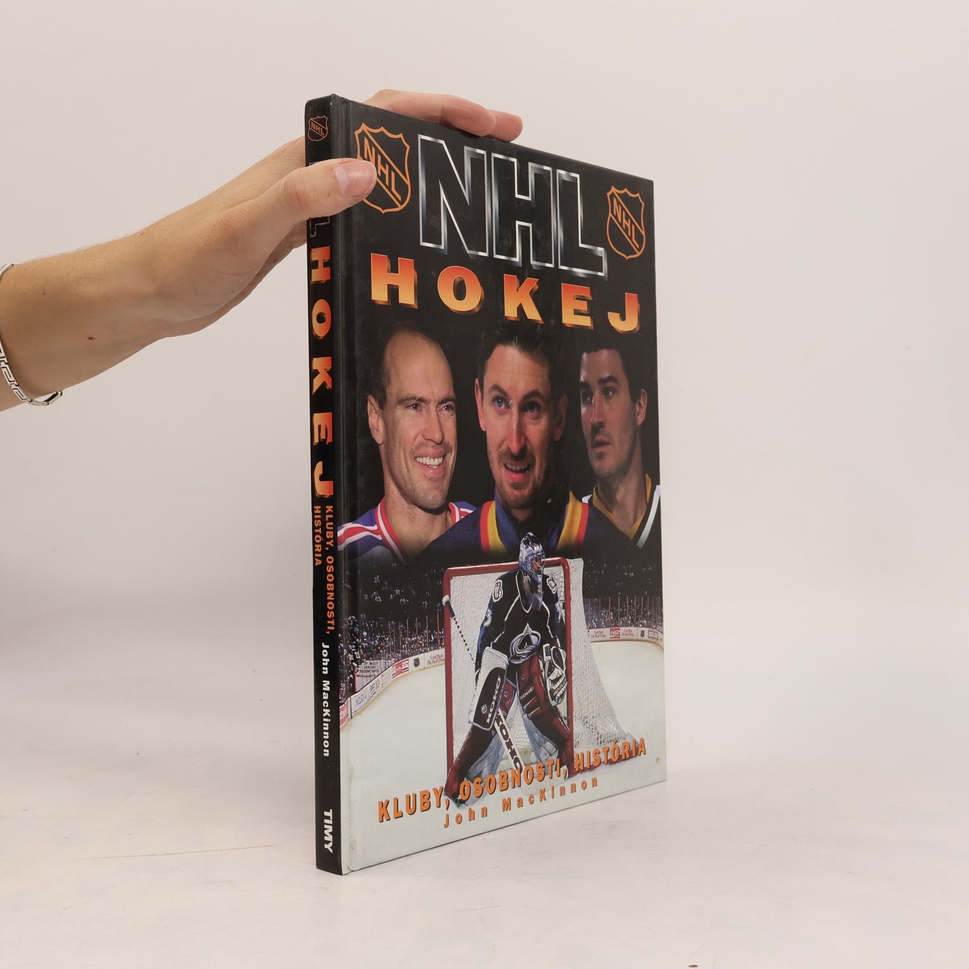 John Mackinnon NHL hokej. Kluby, osobnosti, história
