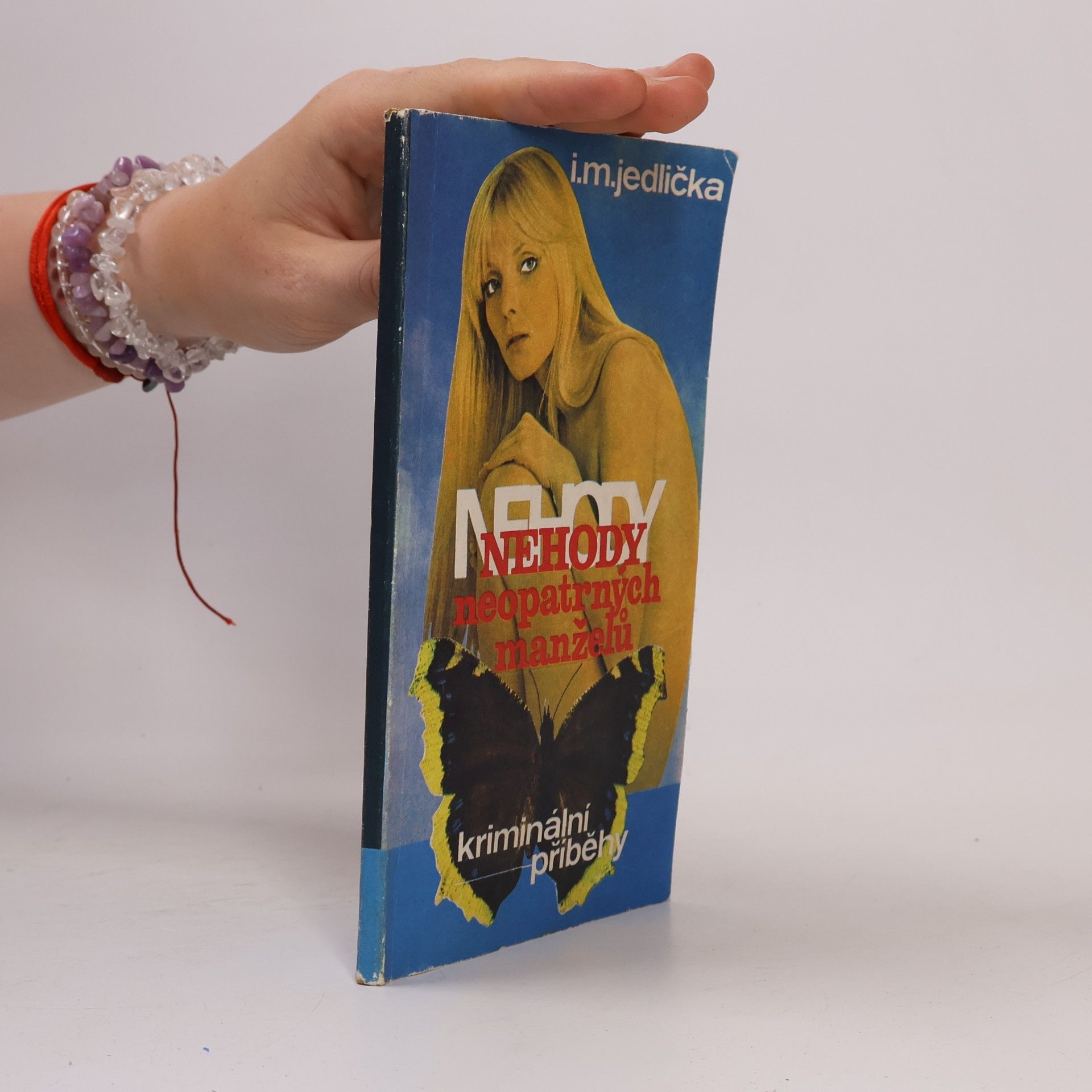 Nehody neopatrných manželů. Kriminální příběhy