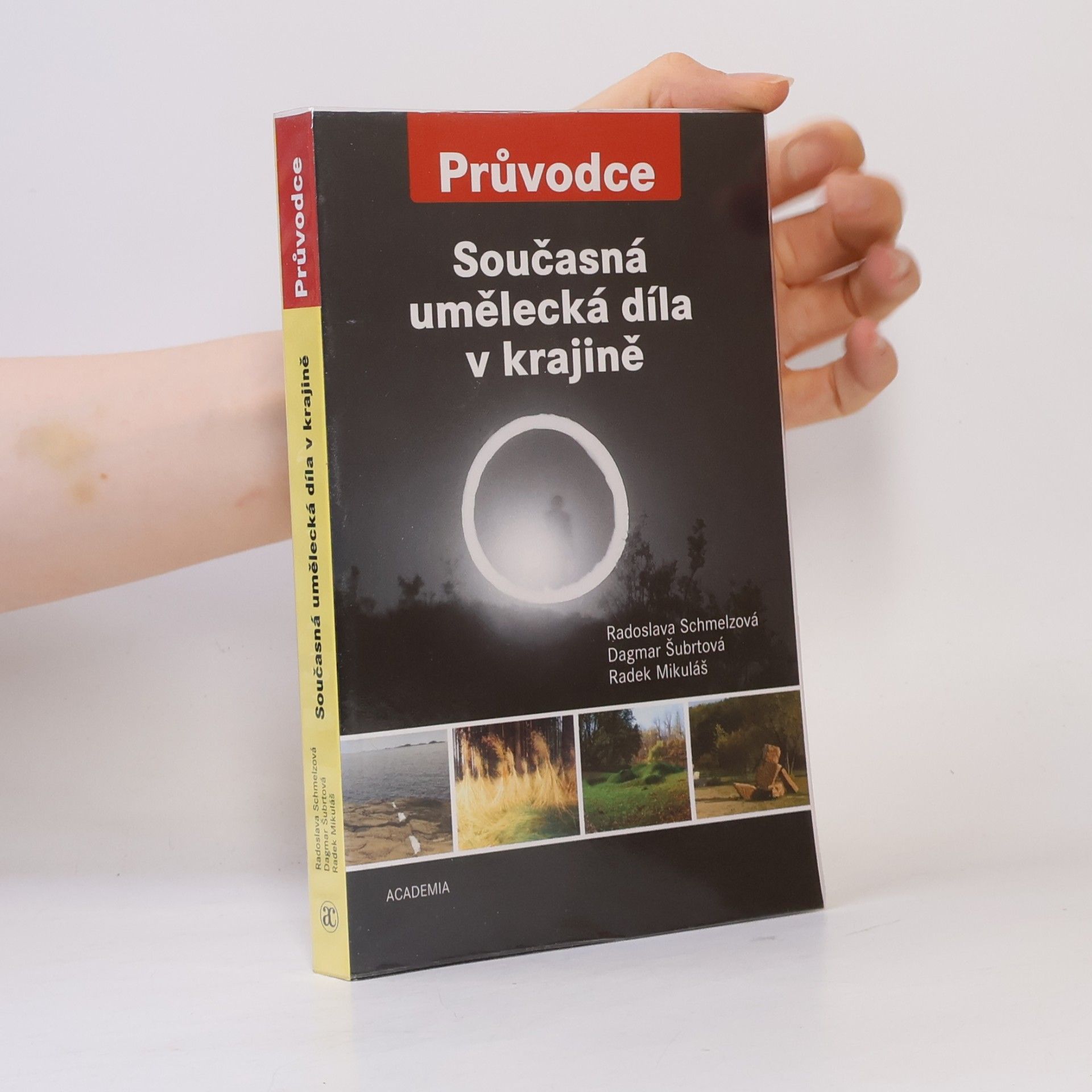 Současná umělecká díla v krajině