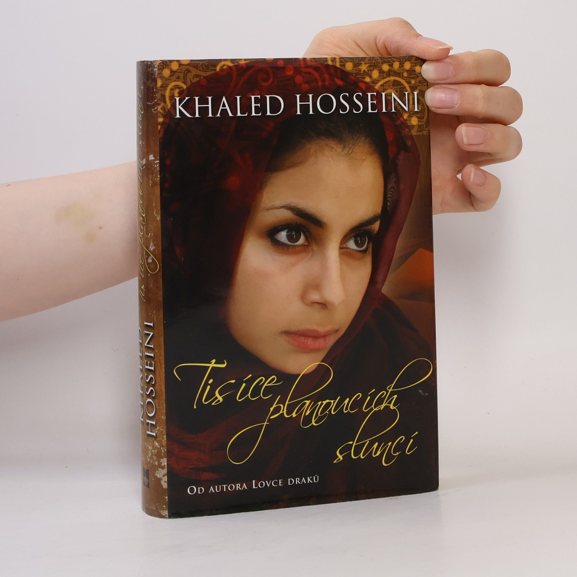 Khaled Hosseini Tisíce planoucích sluncí