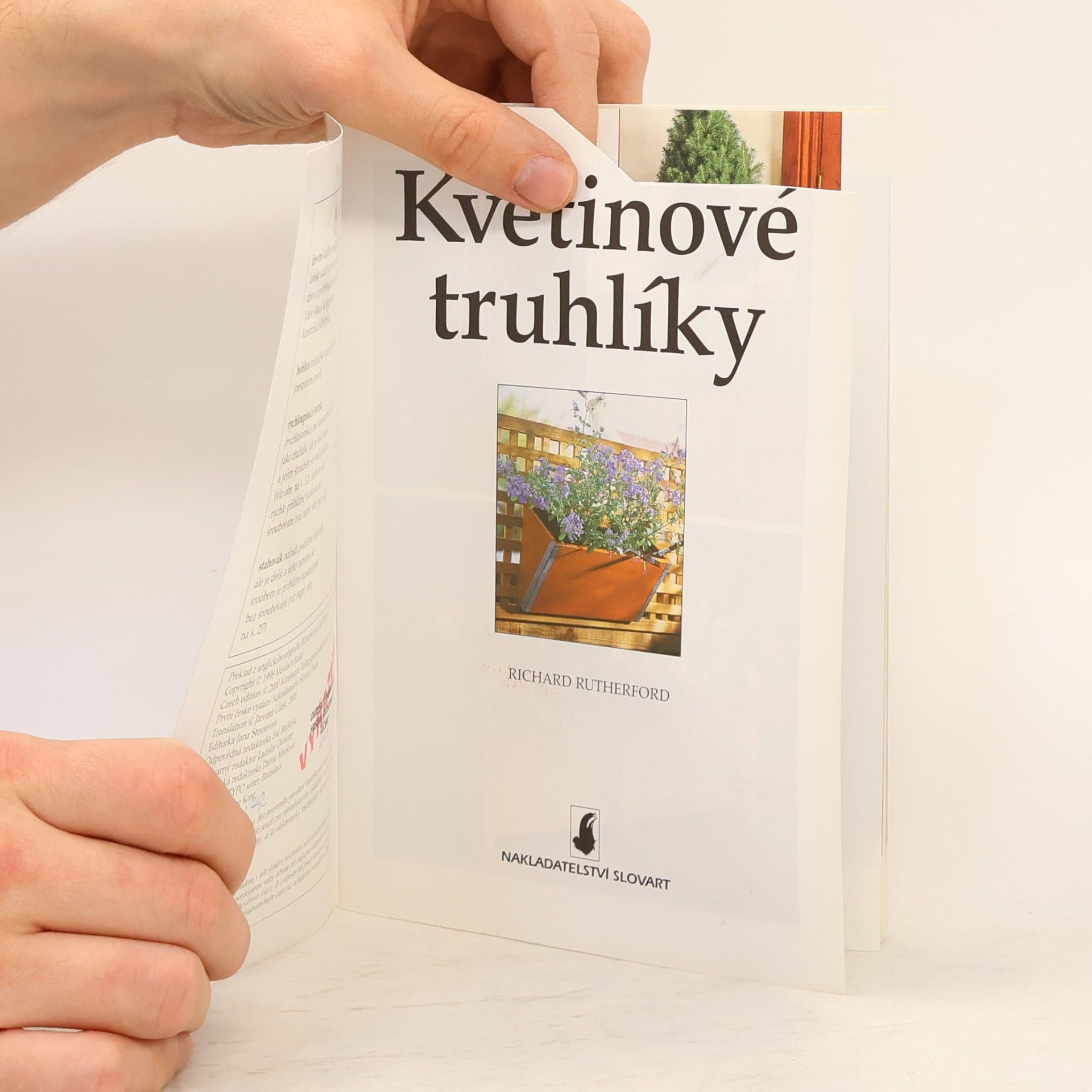 Richard Rutherford Květinové truhlíky