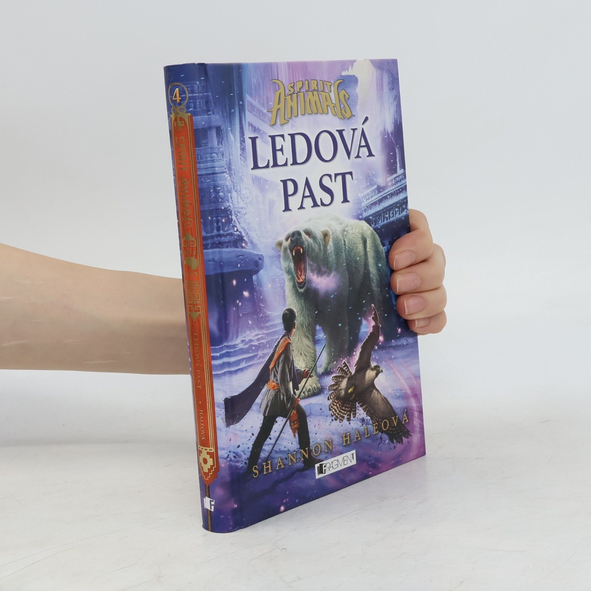 Shannon Hale Ledová past