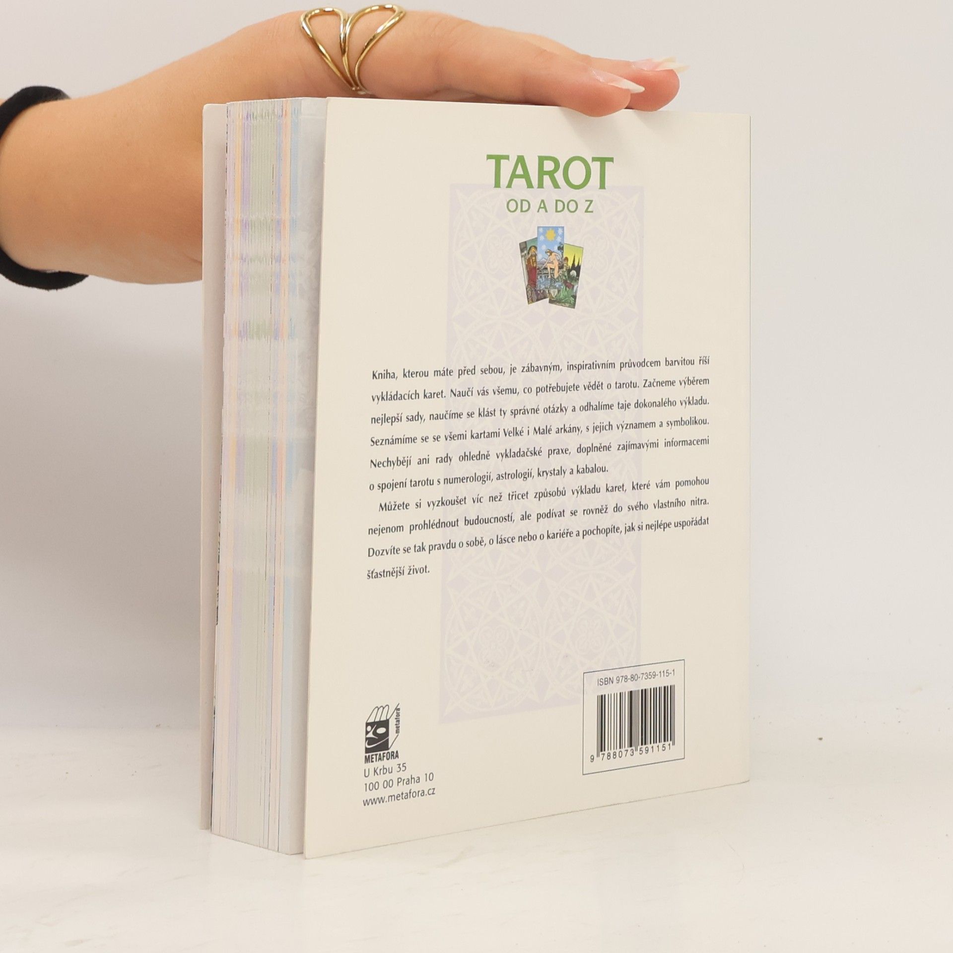 Sarah Bartlett Tarot od A do Z: Obdivuhodný svět vykládacích karet a jejich významů