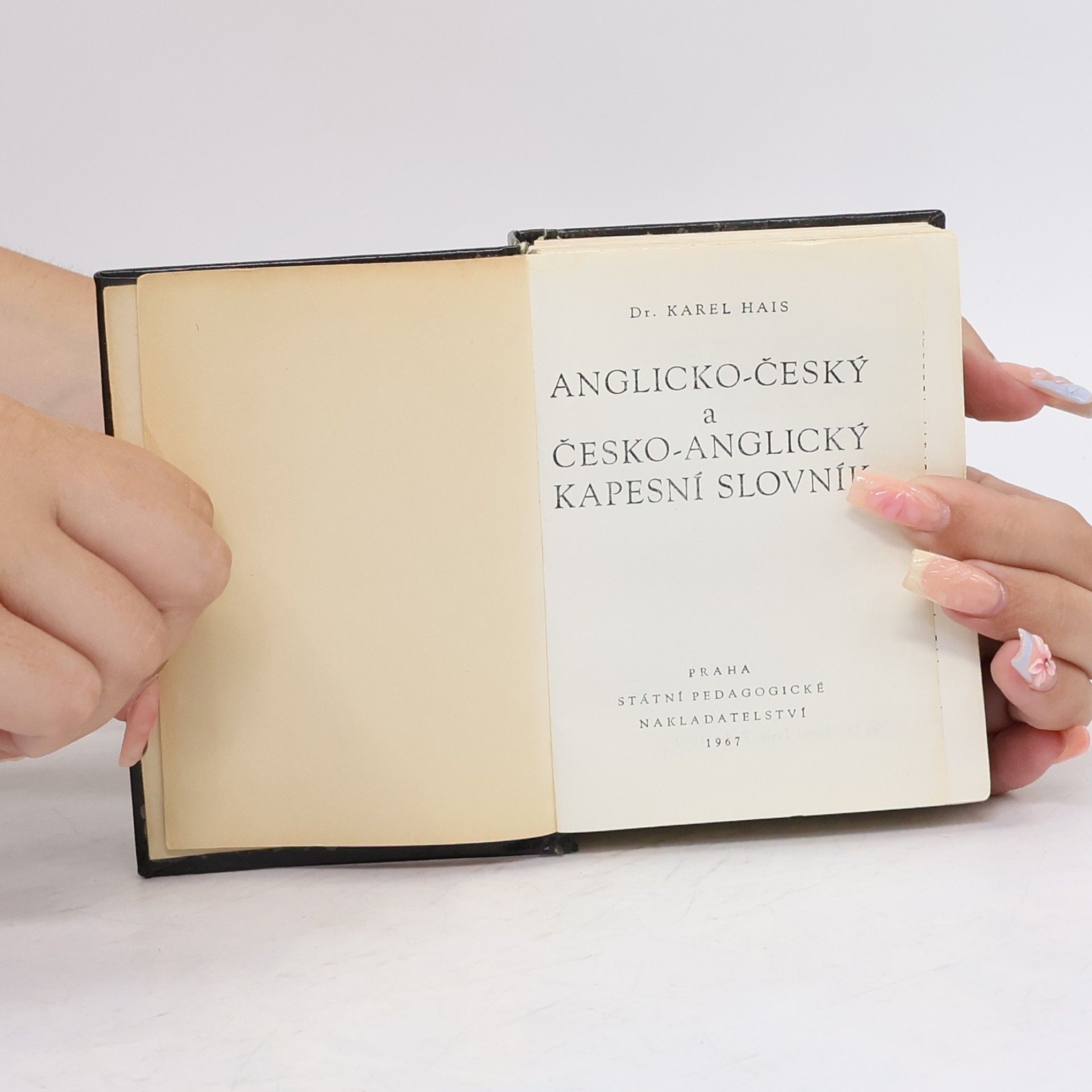 Karel Hais Anglicko-český a česko-anglický kapesní slovník