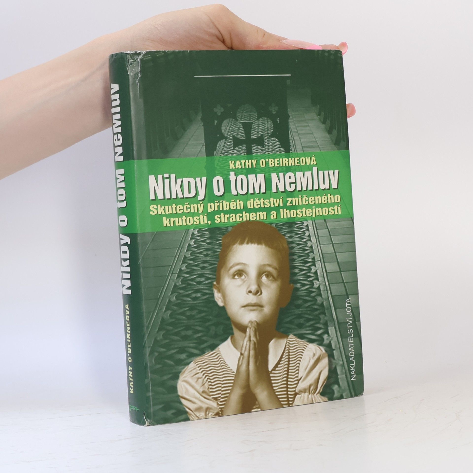 Kathy O. Beirne Nikdy o tom nemluv
