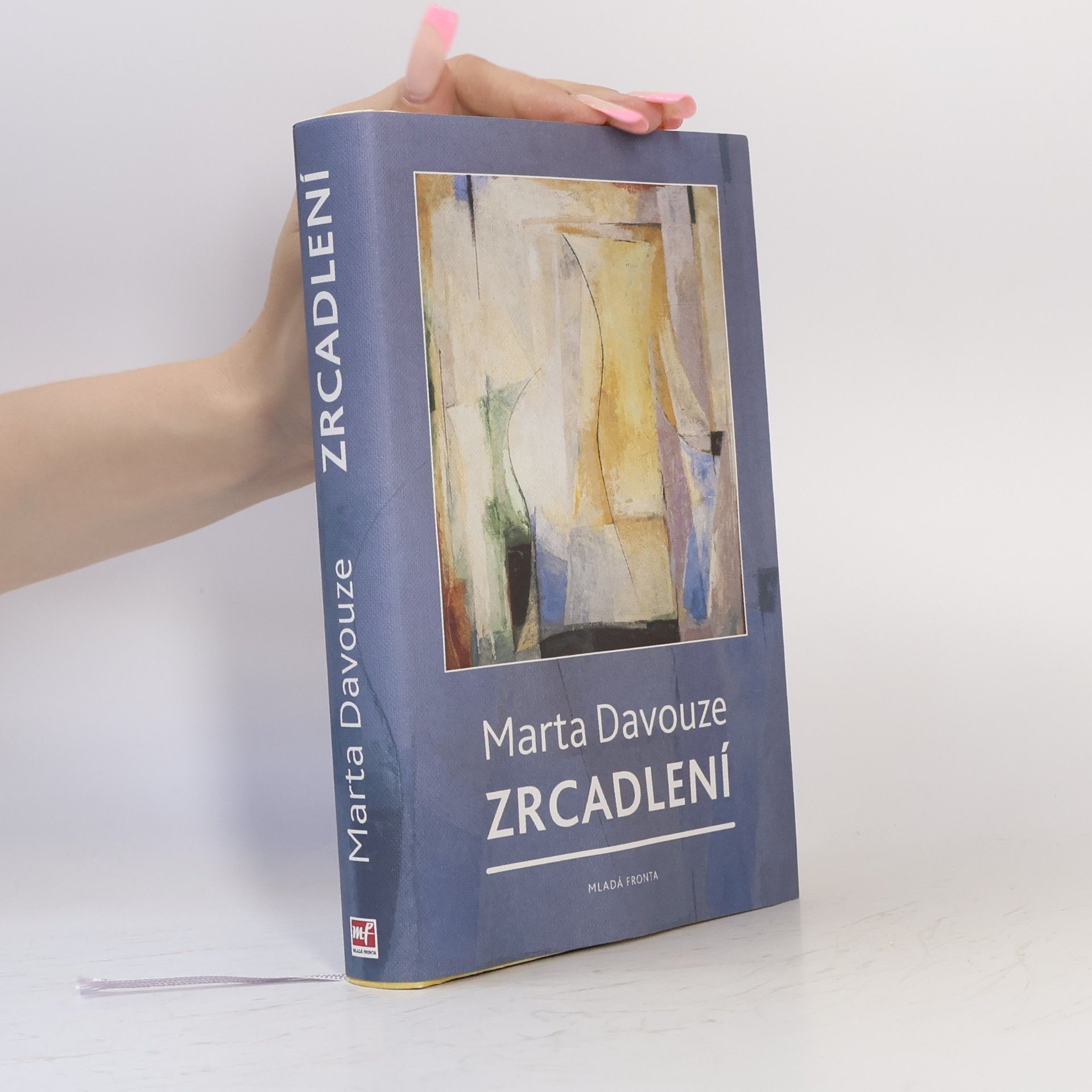 Marta Davouze Zrcadlení