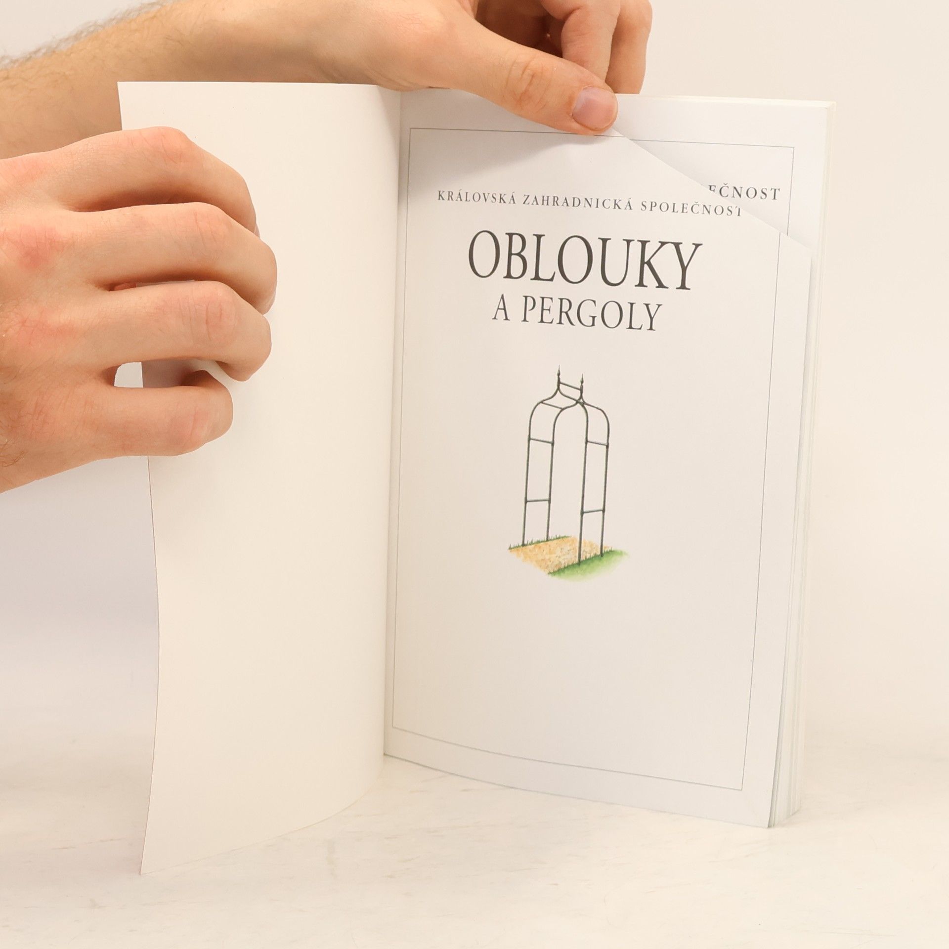 Richard Key Oblouky a pergoly