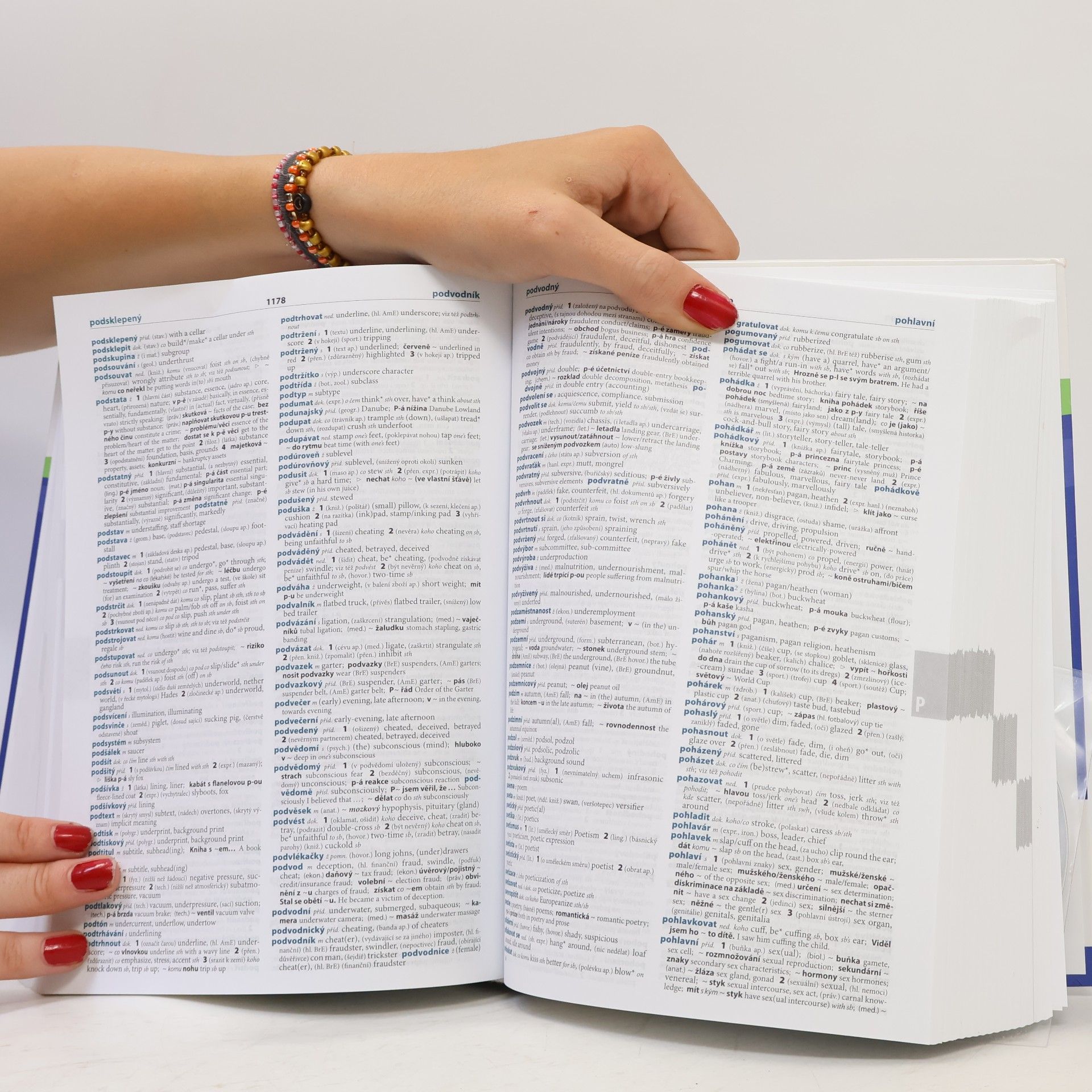 Autores varios Anglicko-český, česko-anglický velký slovník ... nejen pro překladatele