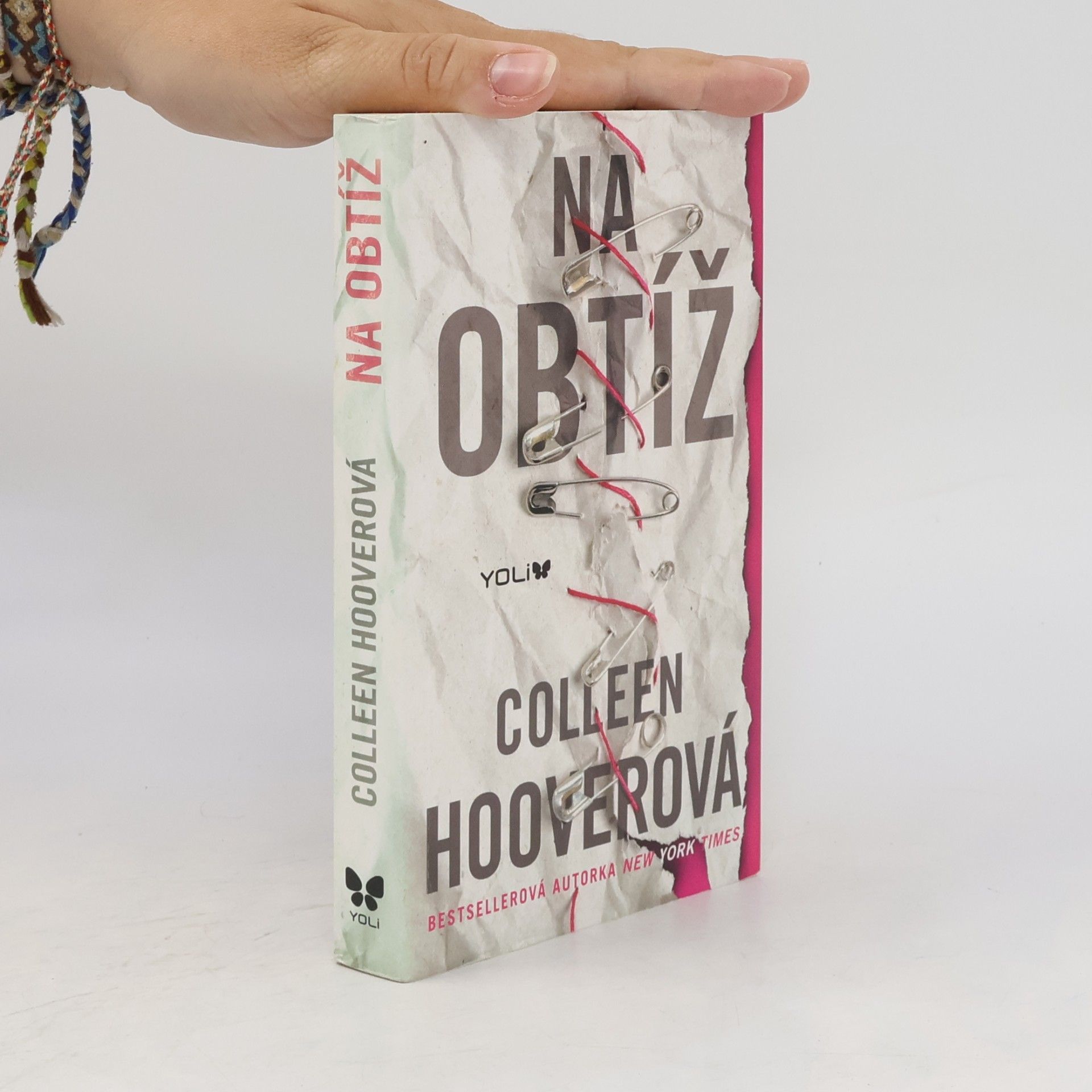 Colleen Hooverová Na obtíž