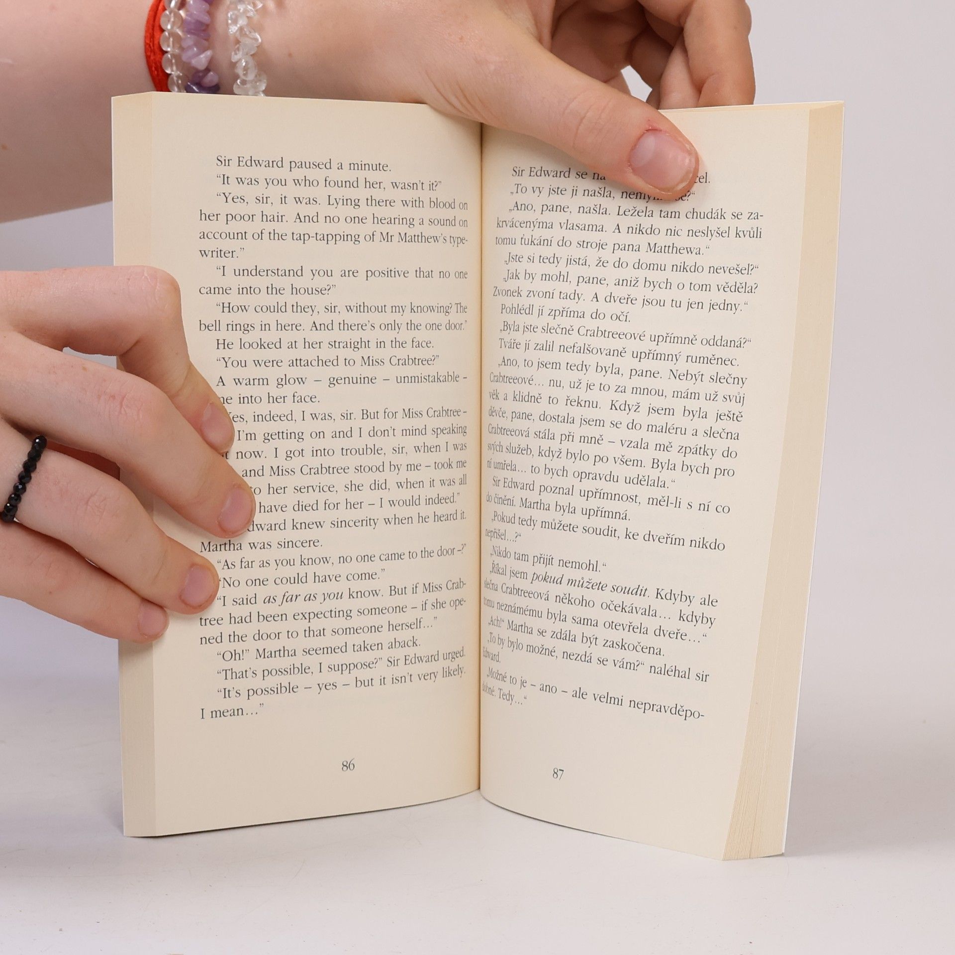 Agatha Christie Dvojí hřích / Double Sin