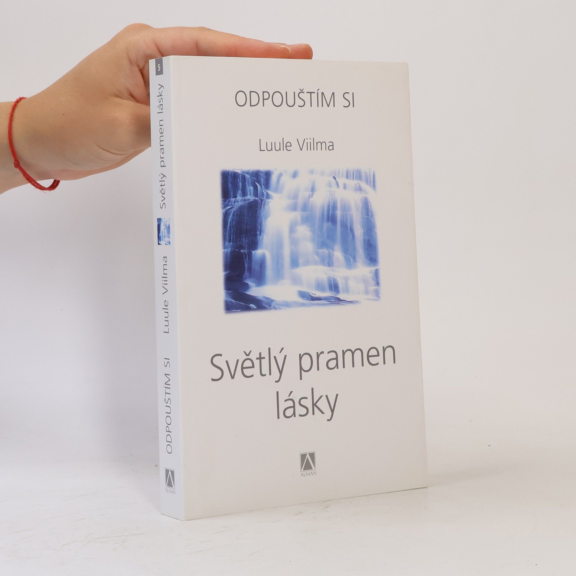Luule Viilma Světlý pramen lásky