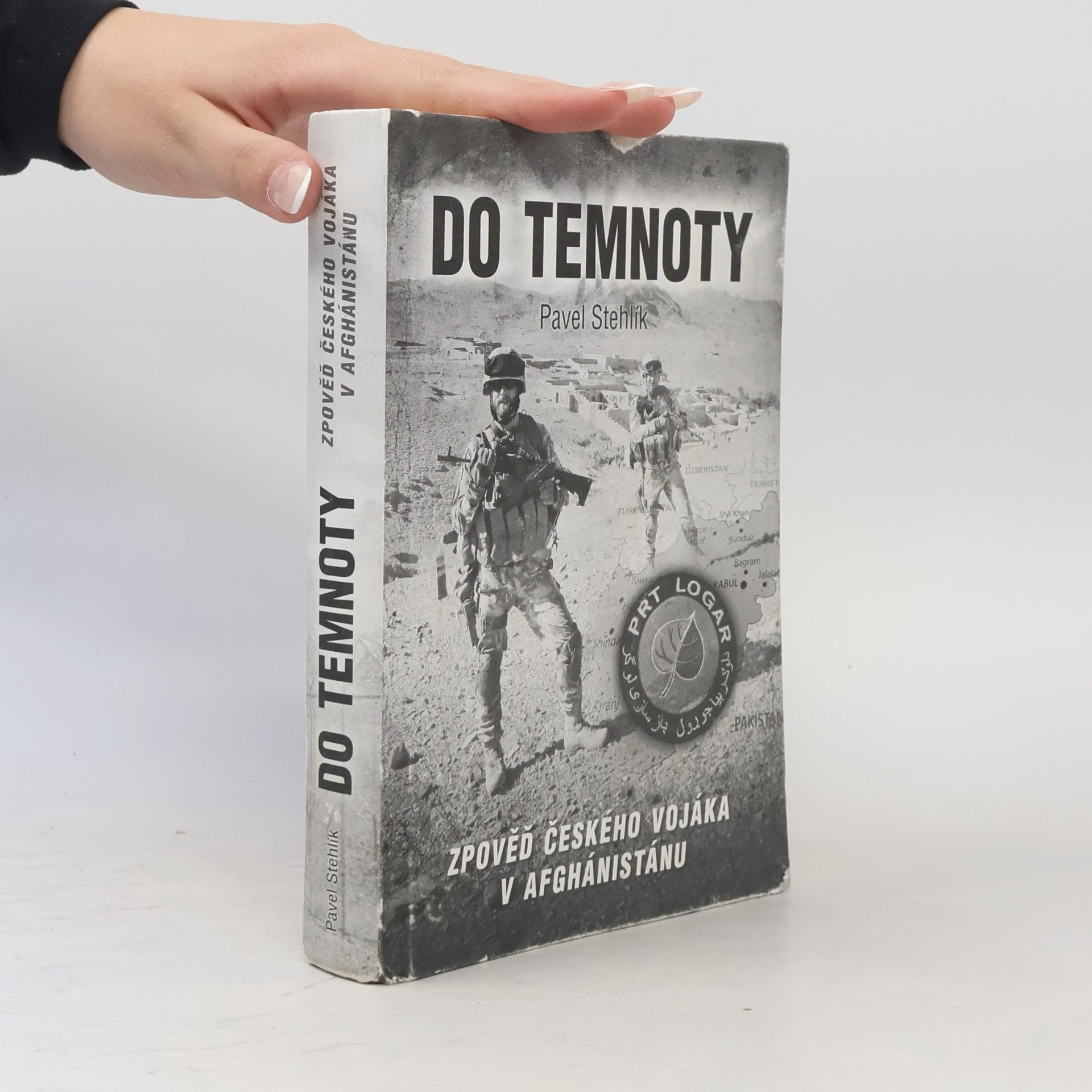 Pavel Stehlík Do temnoty