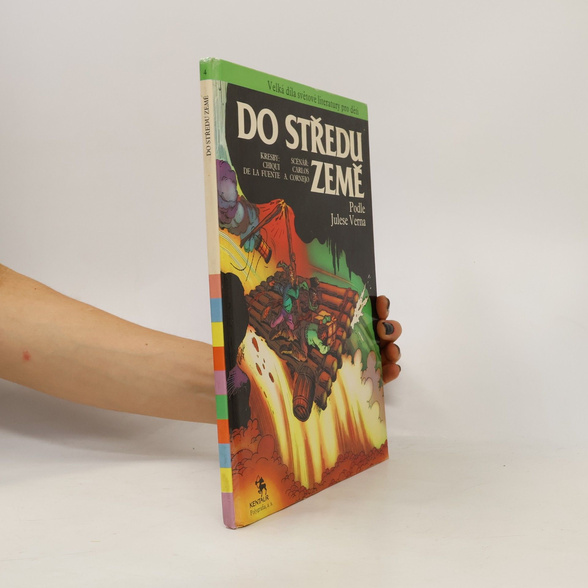 Kamil Pecka Do středu Země: podle Julese Verna