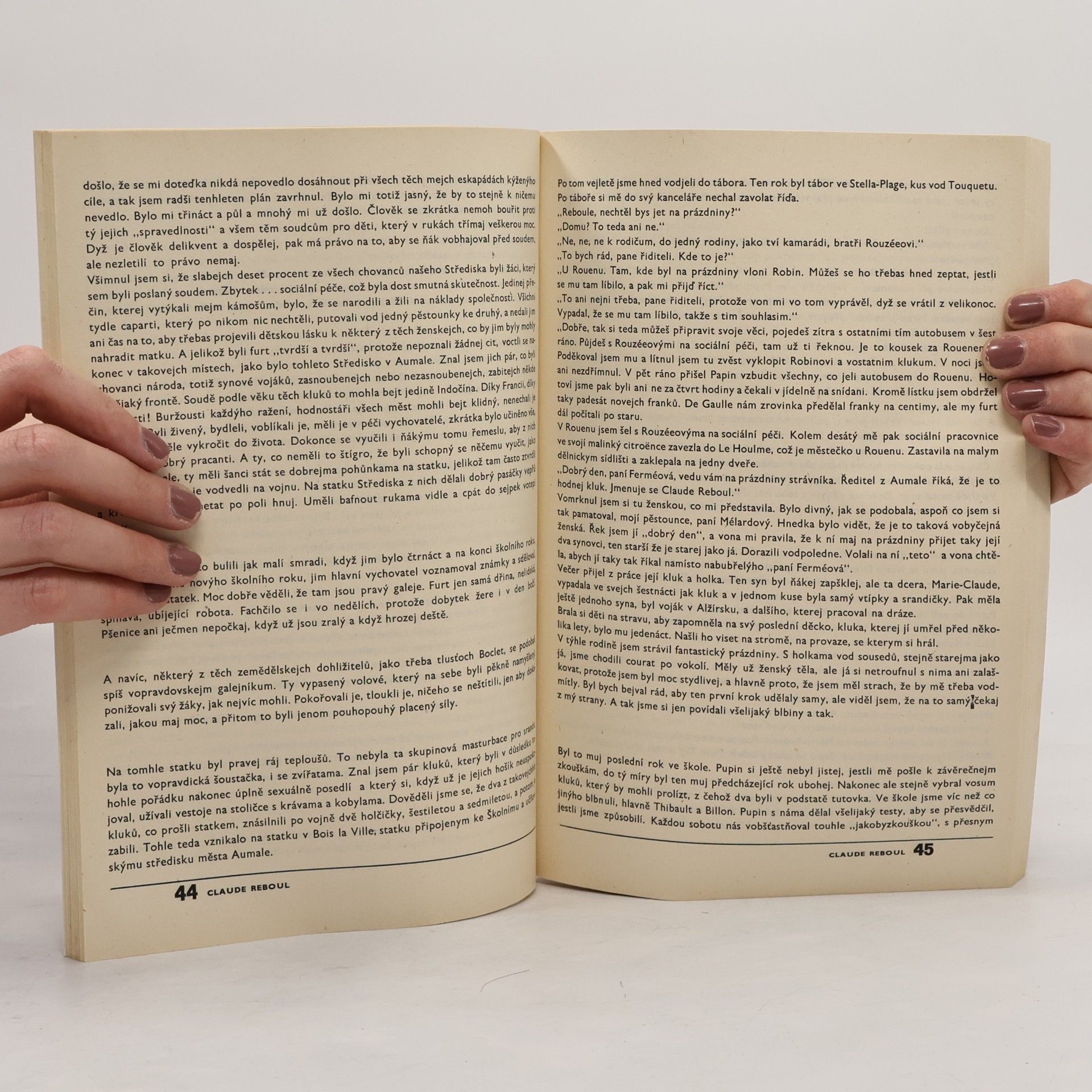 Autores varios Světová literatura 6/83