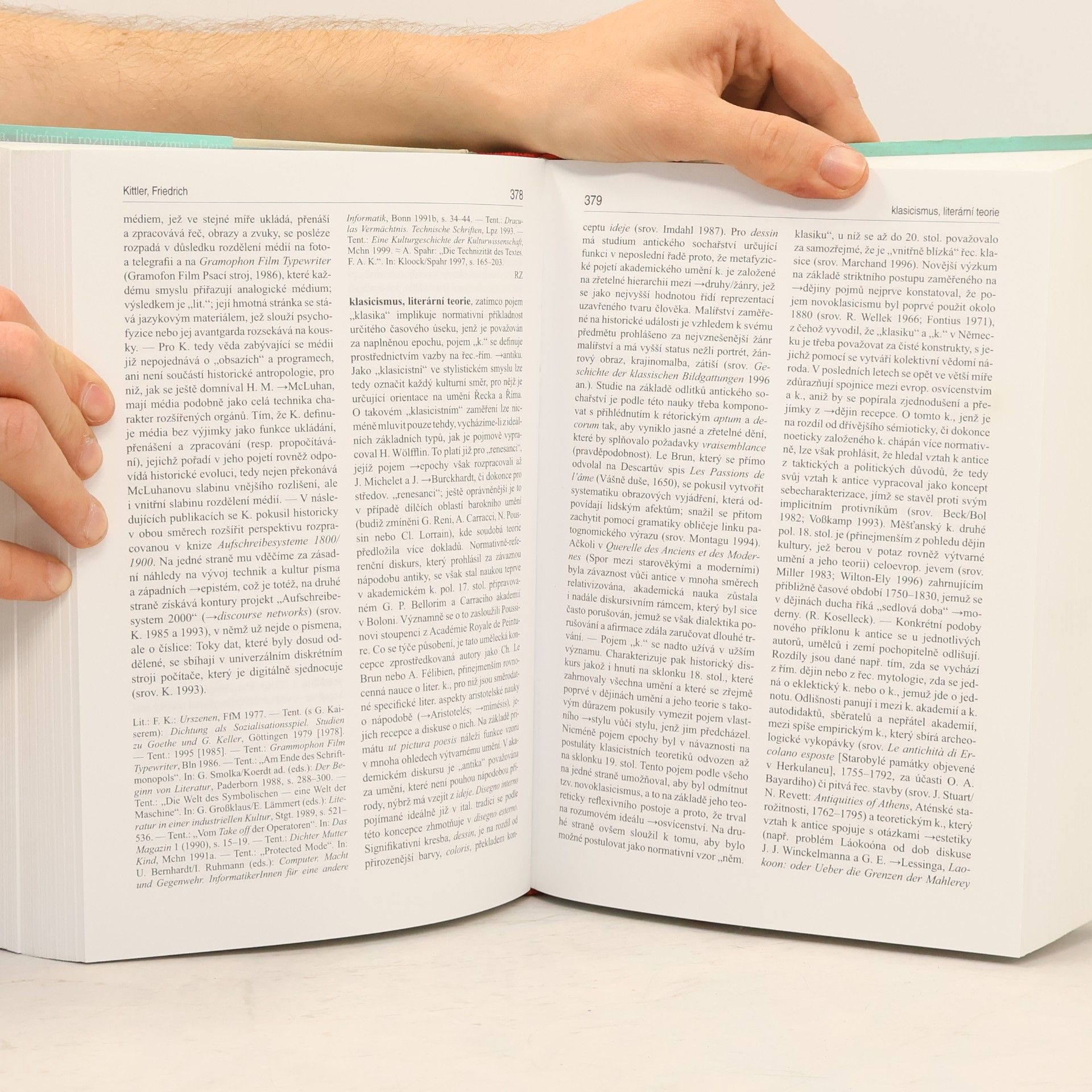 Jiří Holý Lexikon teorie literatury a kultury: koncepce - osobnosti - základní pojmy