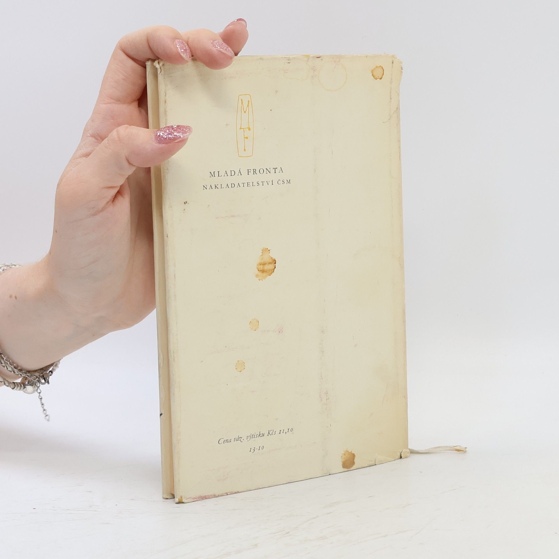 Robinson Jeffers Pastýřka putující k dubnu