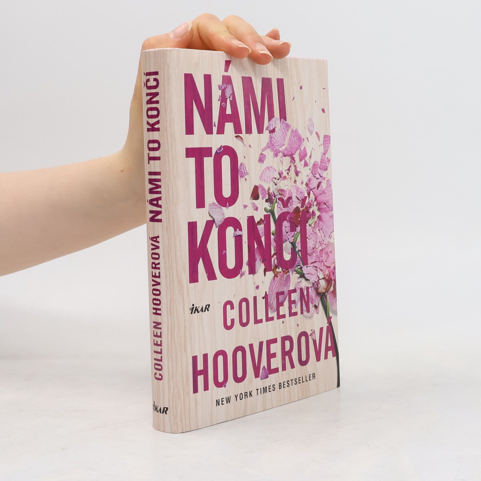 Colleen Hoover Námi to končí