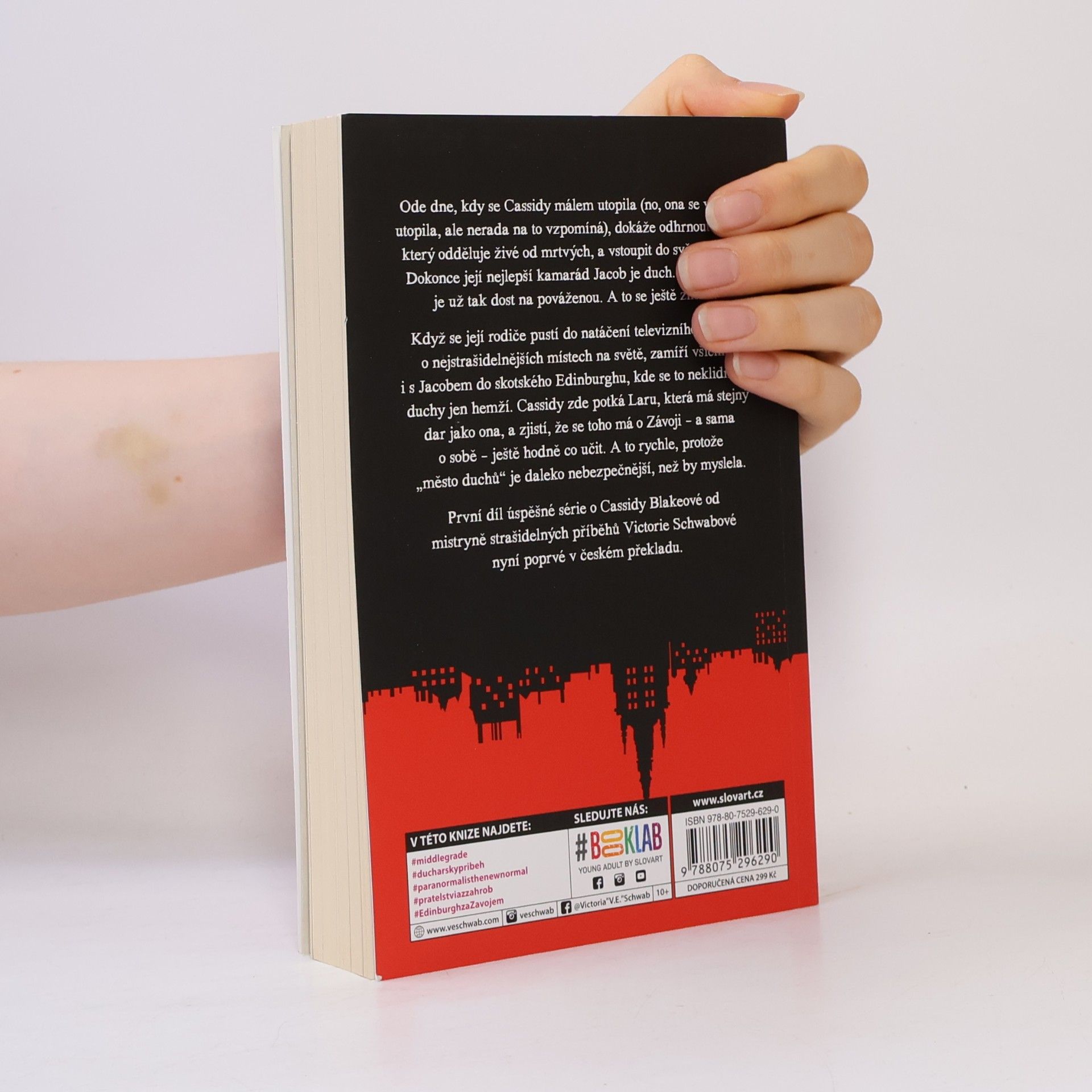 Victoria Schwab Město duchů