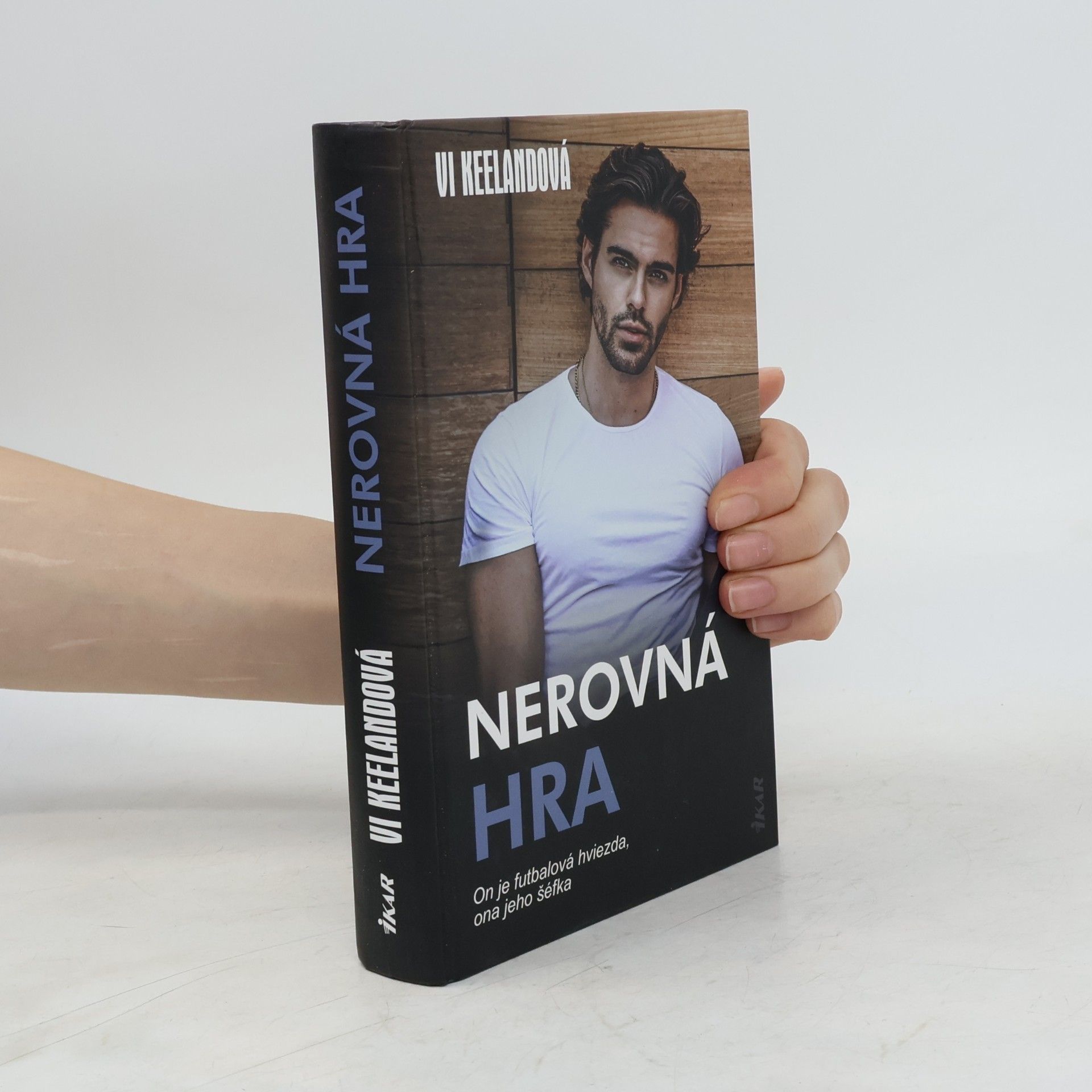Vi Keeland Nerovná hra