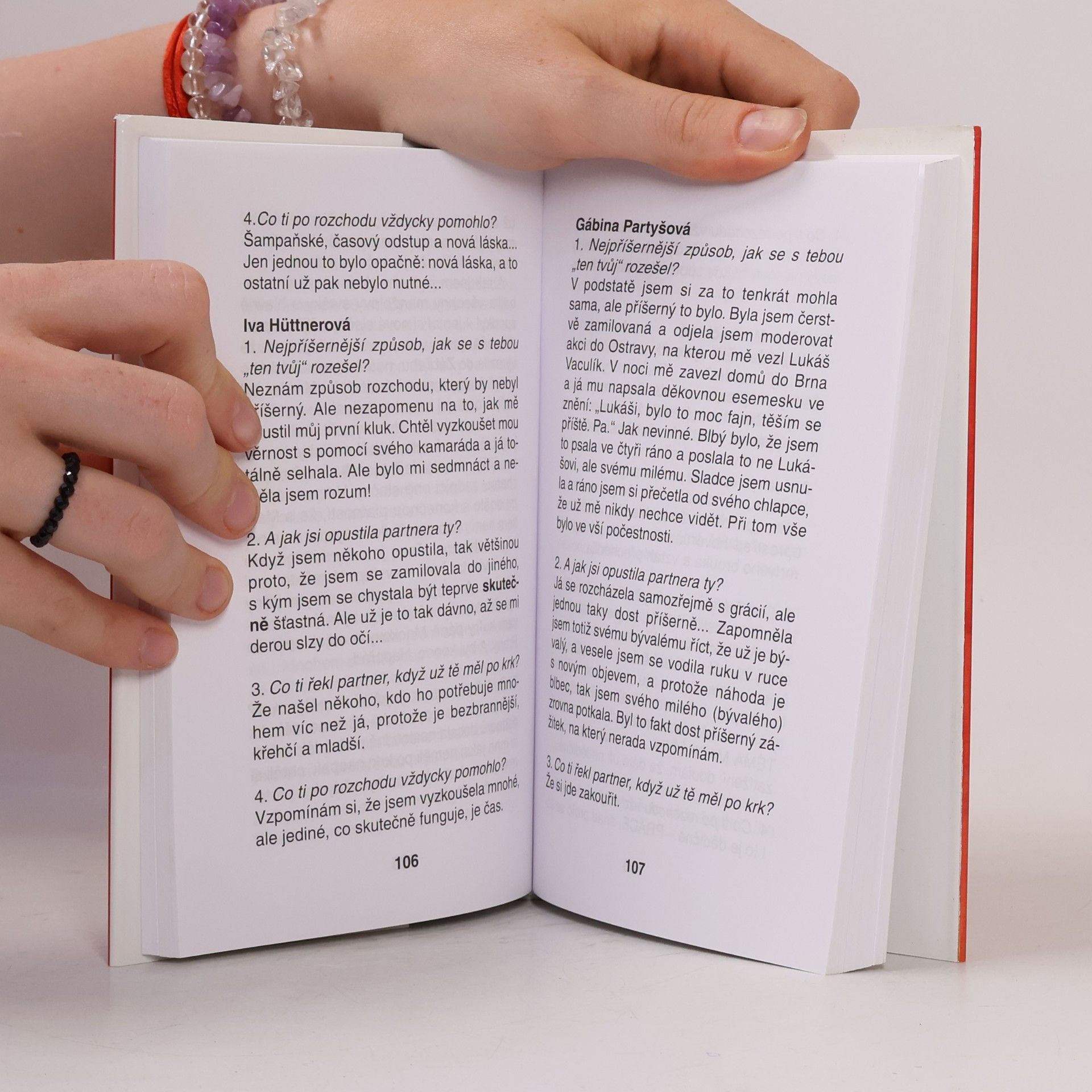 Halina Pawlowská Ještě že nejsem papež