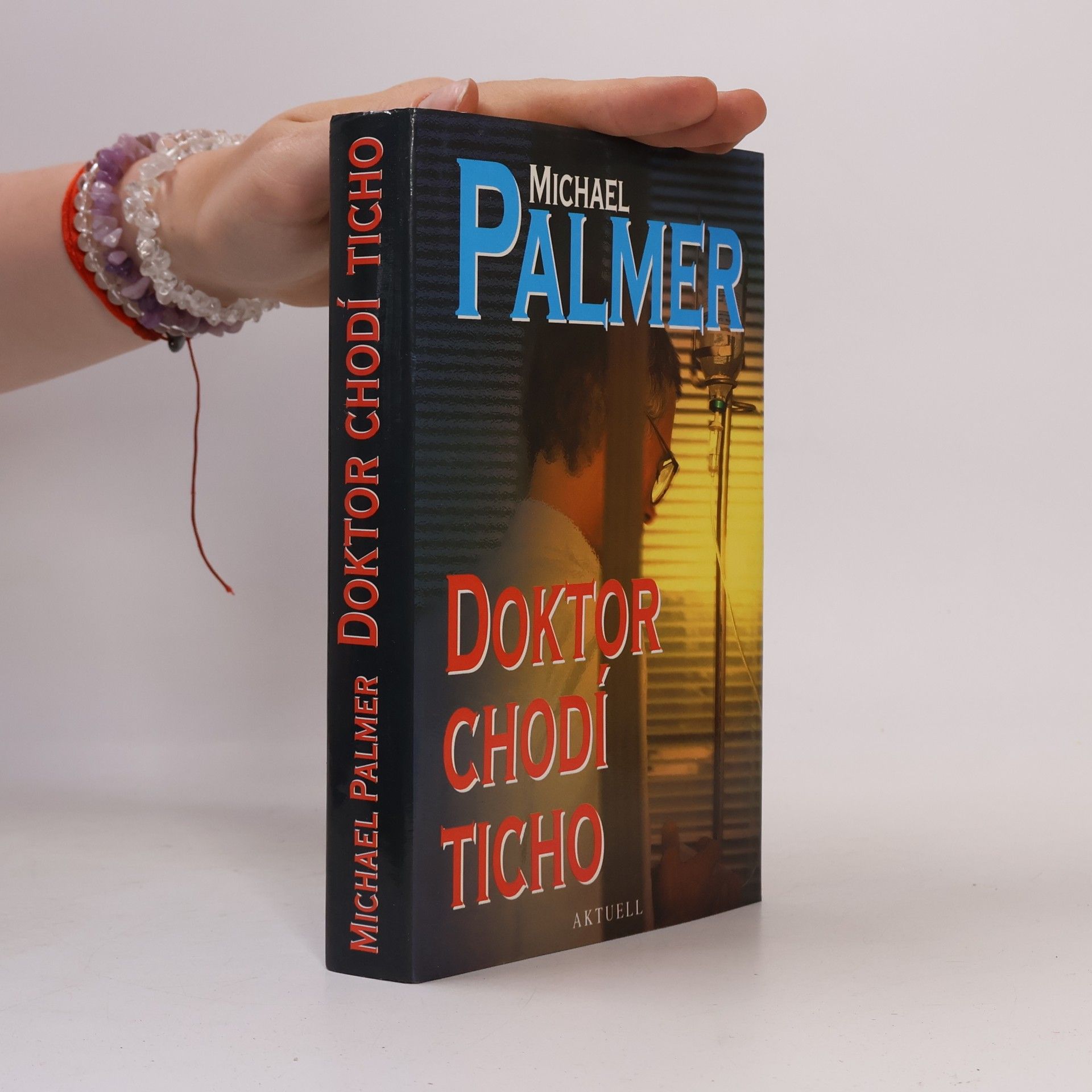 Michael Palmer Doktor chodí ticho