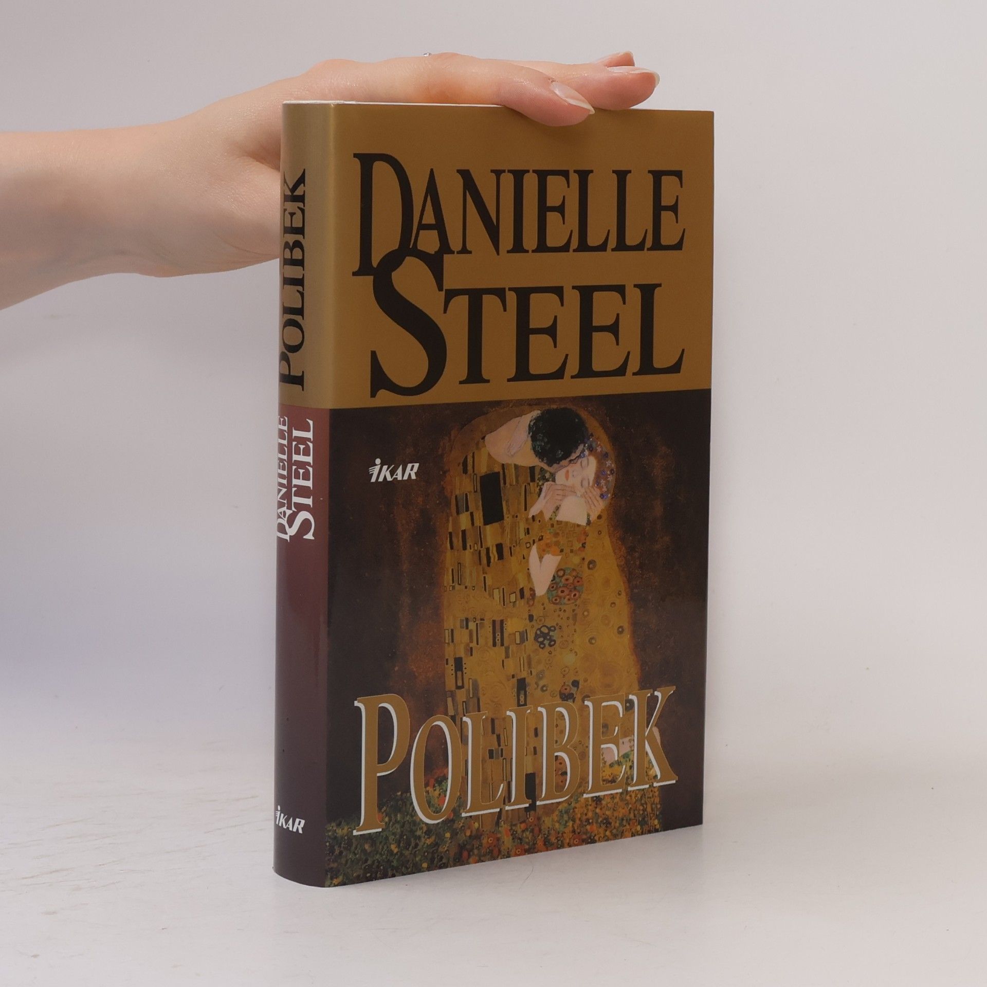 Danielle Steel Polibek