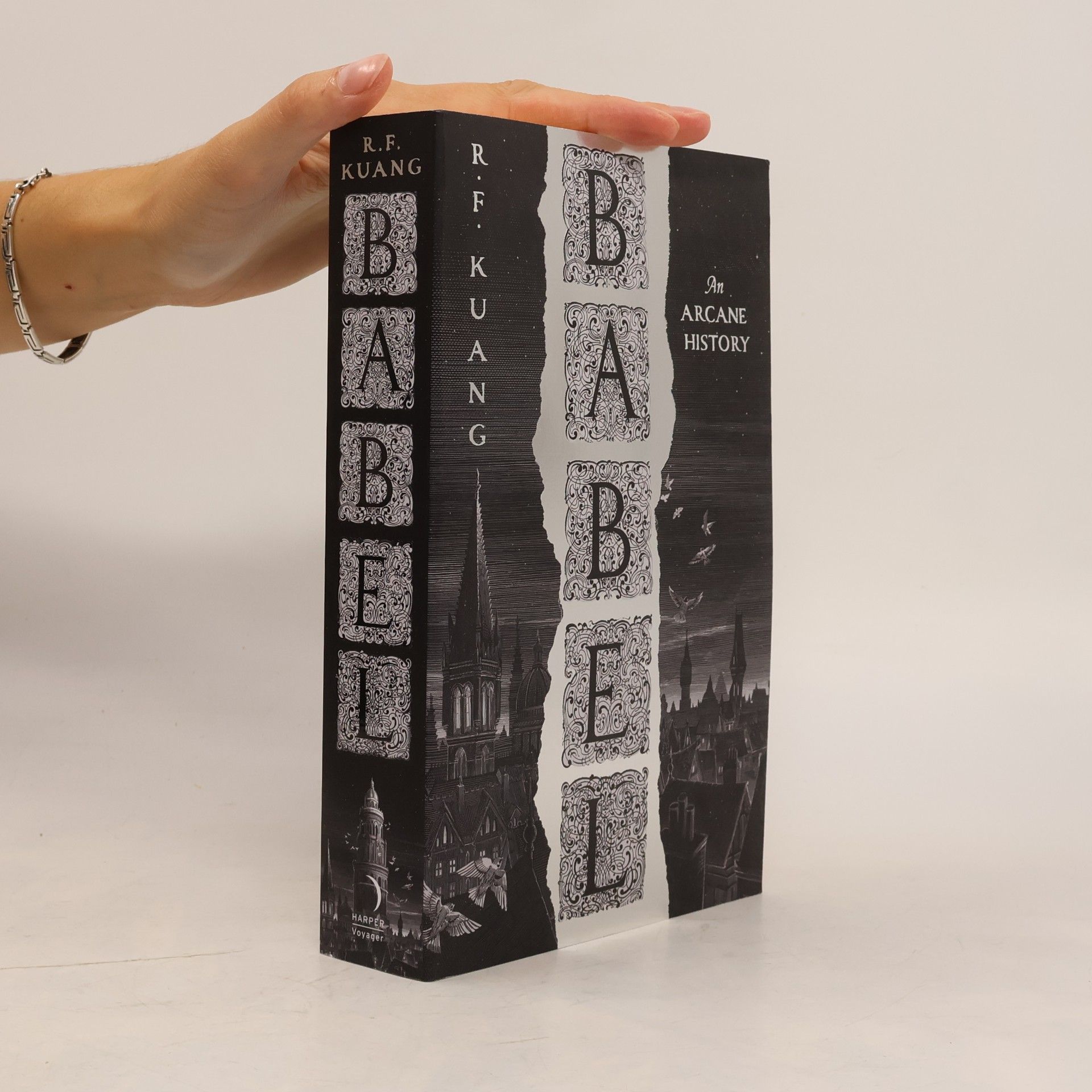 Rebecca Kuang Babel. An Arcane History