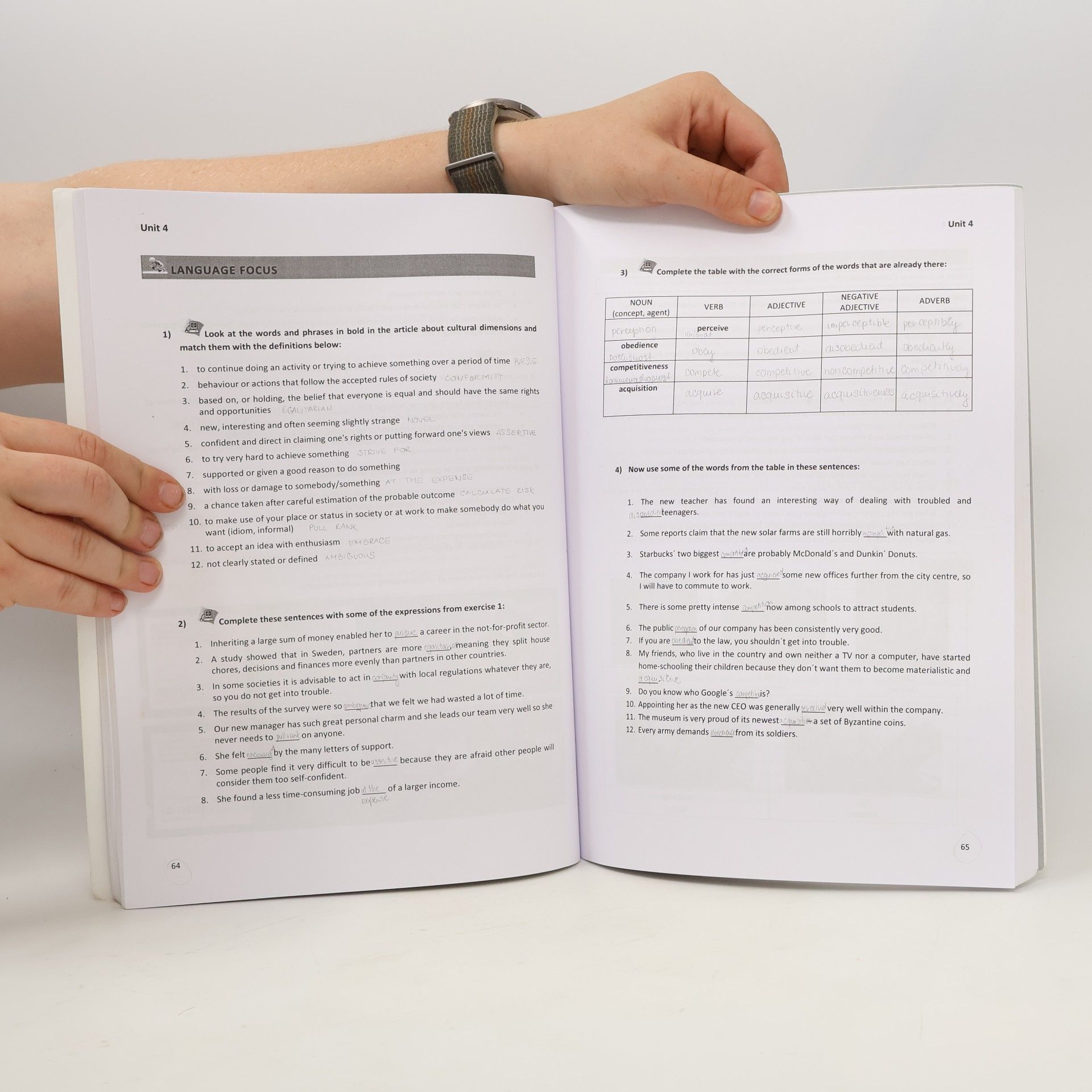 Autorenkollektiv English for business and economics 1