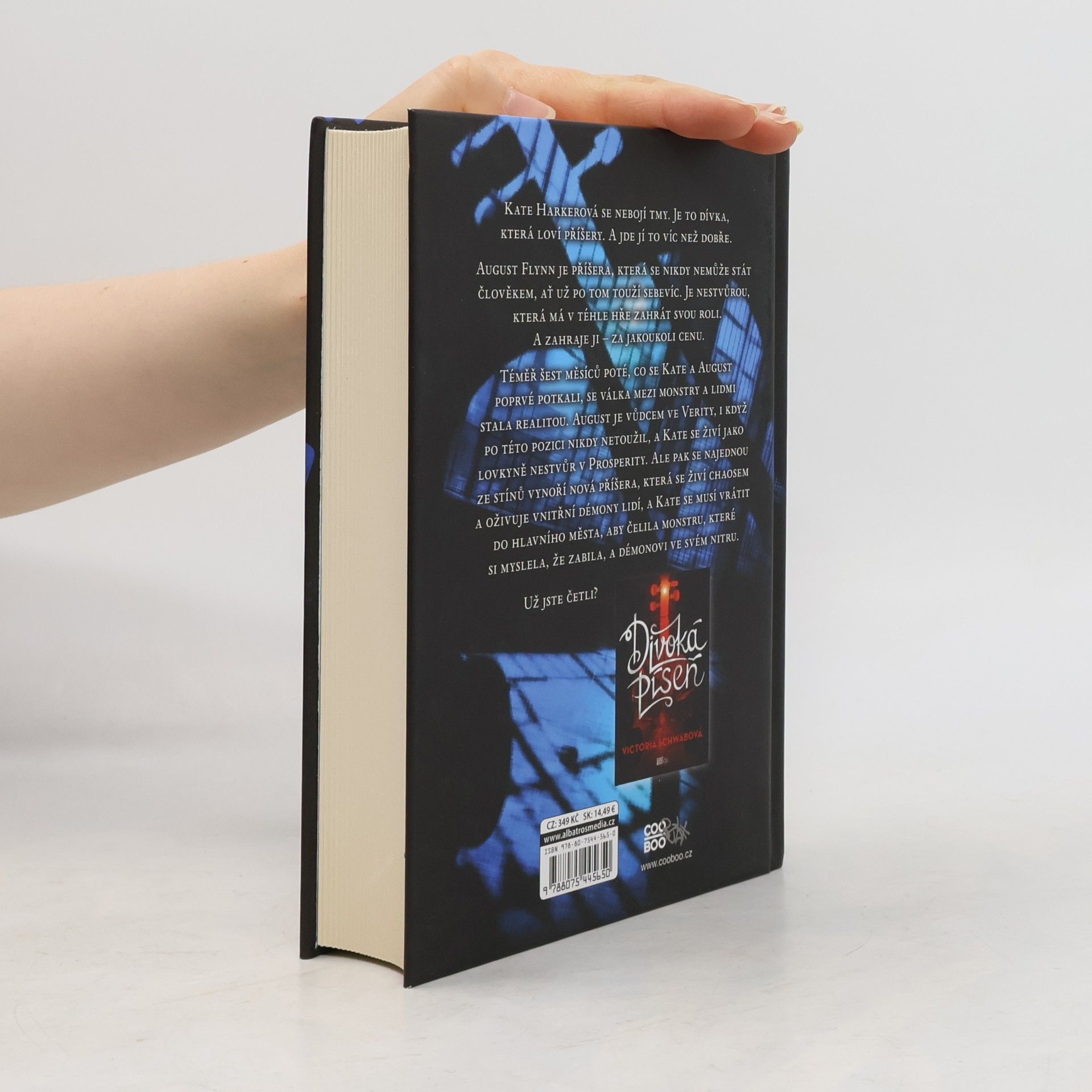 Victoria Schwab Temný duet