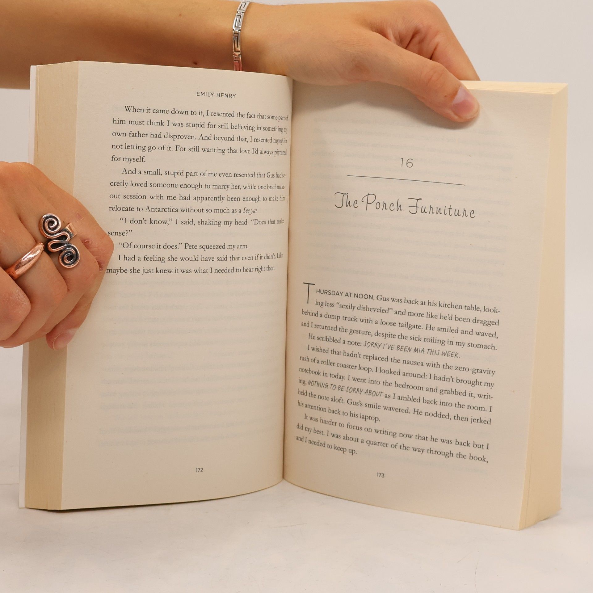 Emily Henry Beach read: Two writers, one holiday. A romcom waiting to happen ...