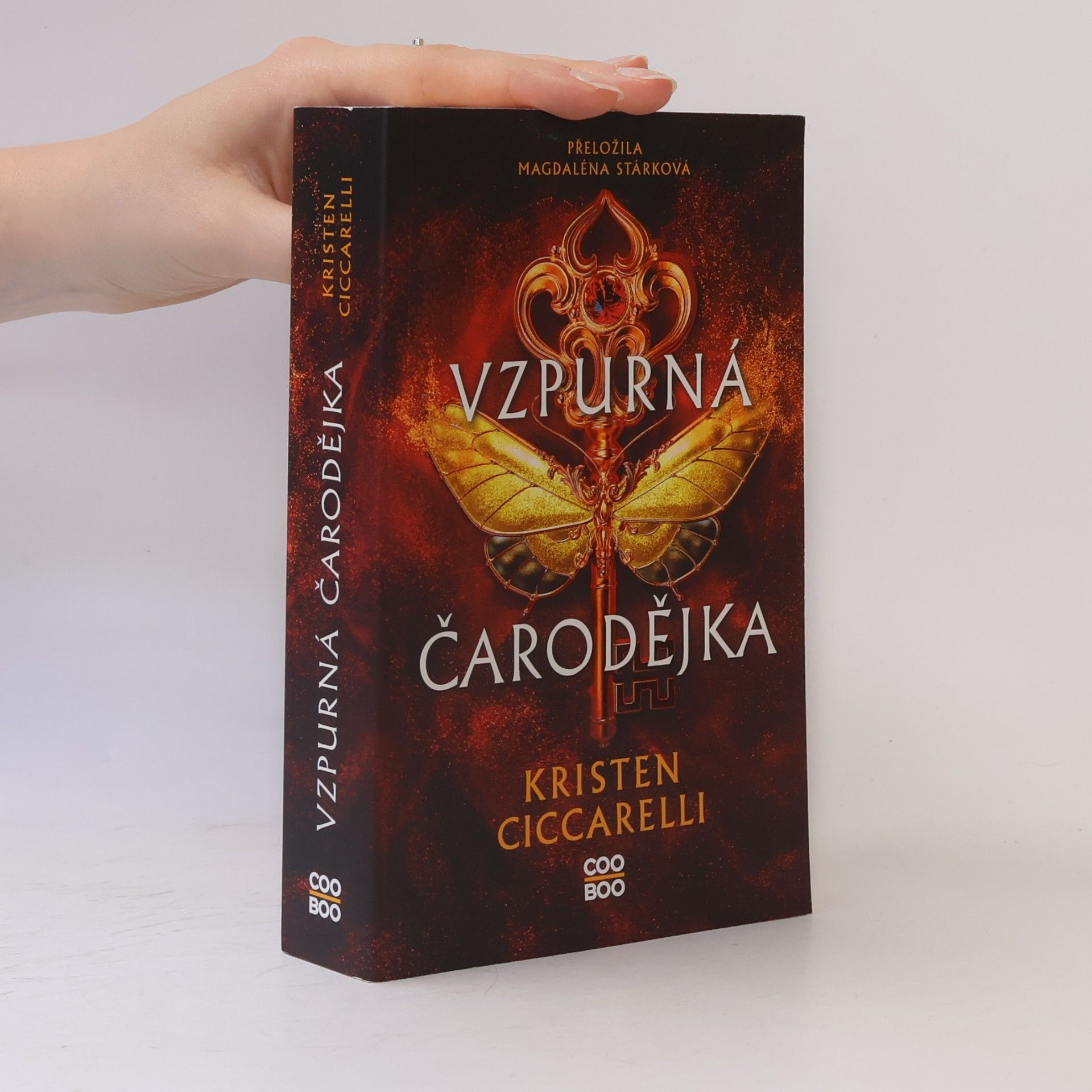 Kristen Ciccarelli Vzpurná čarodějka