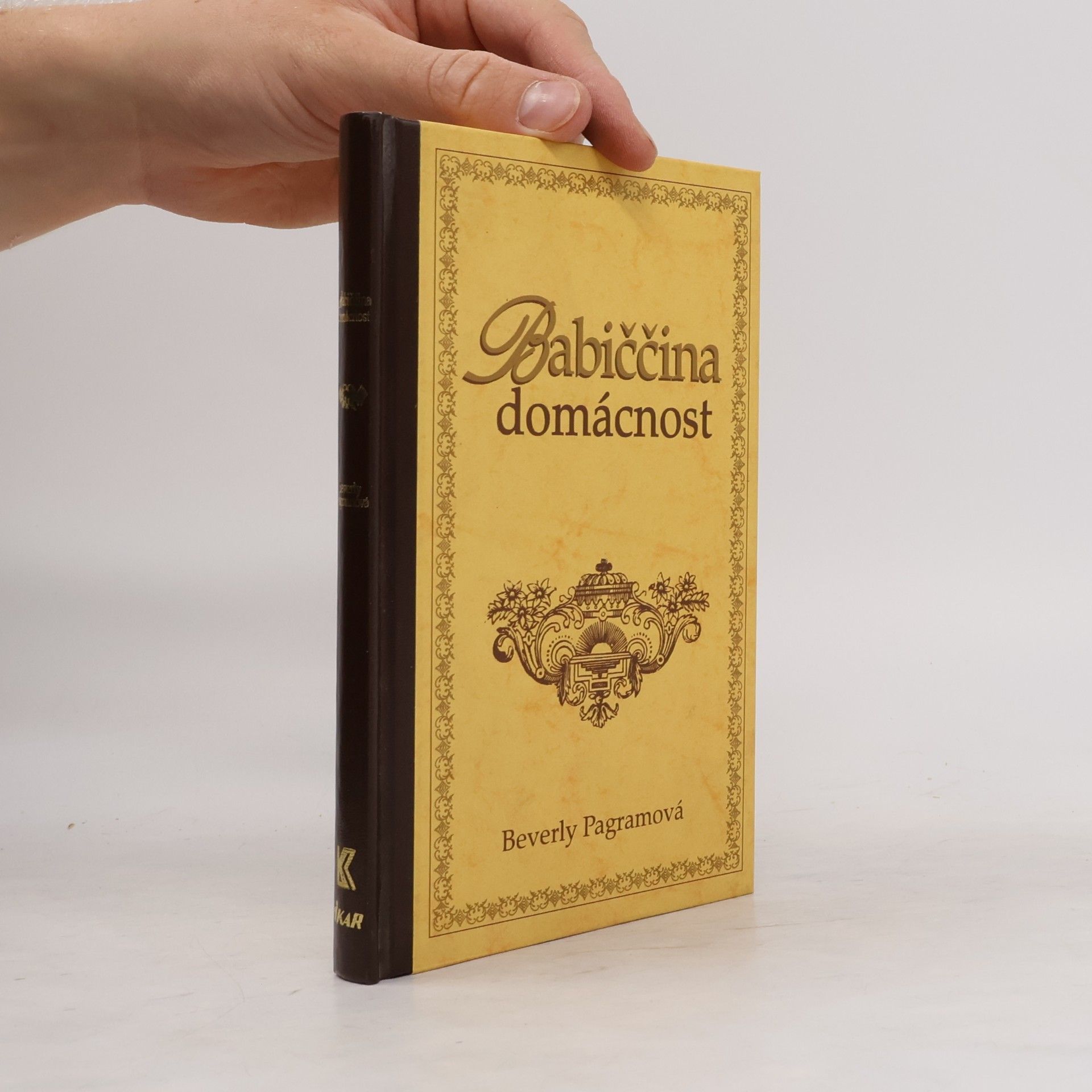 Beverly Pagram Babiččina domácnost