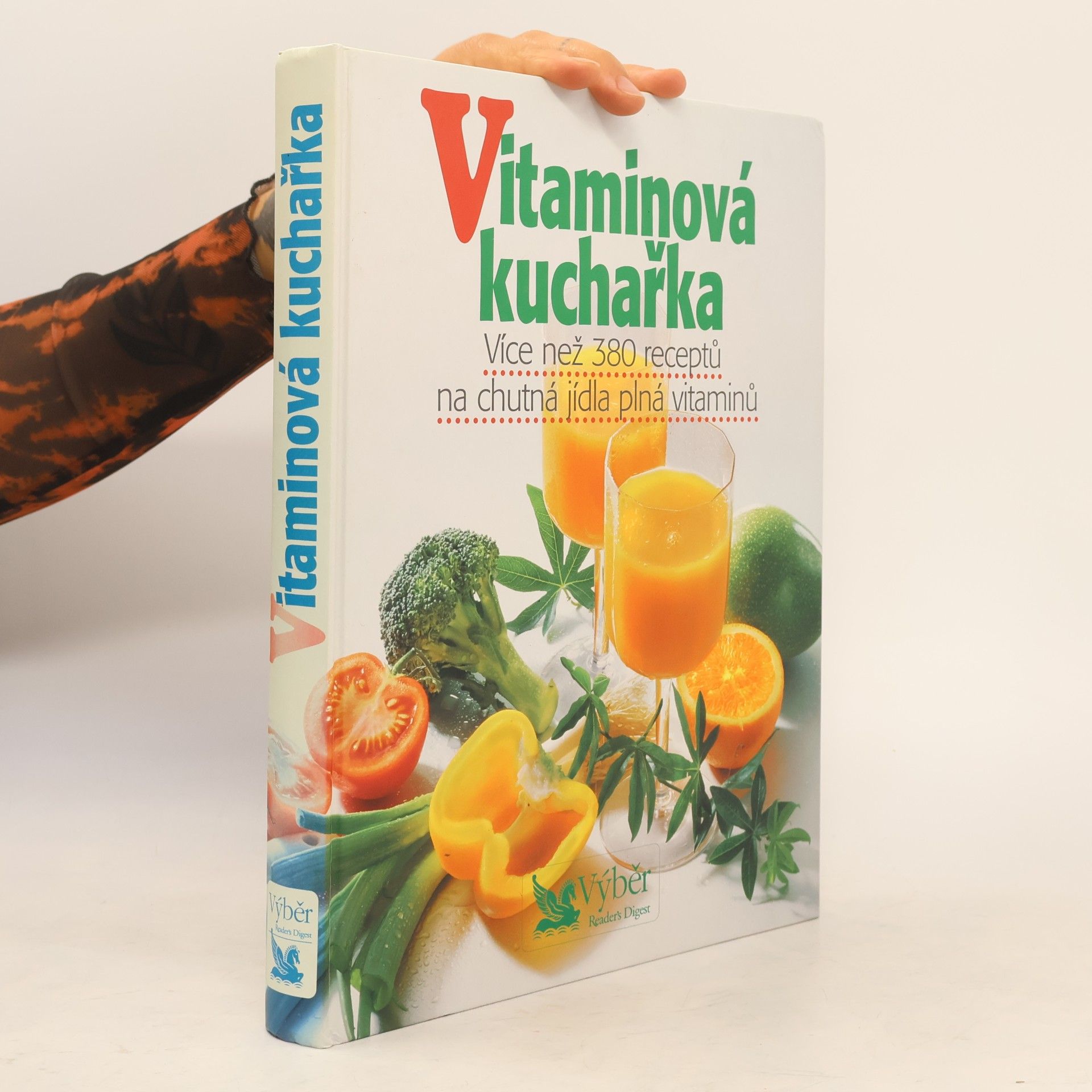 Petr Kaška Vitaminová kuchařka. Více než 380 receptů na chutná jídla plná vitaminů