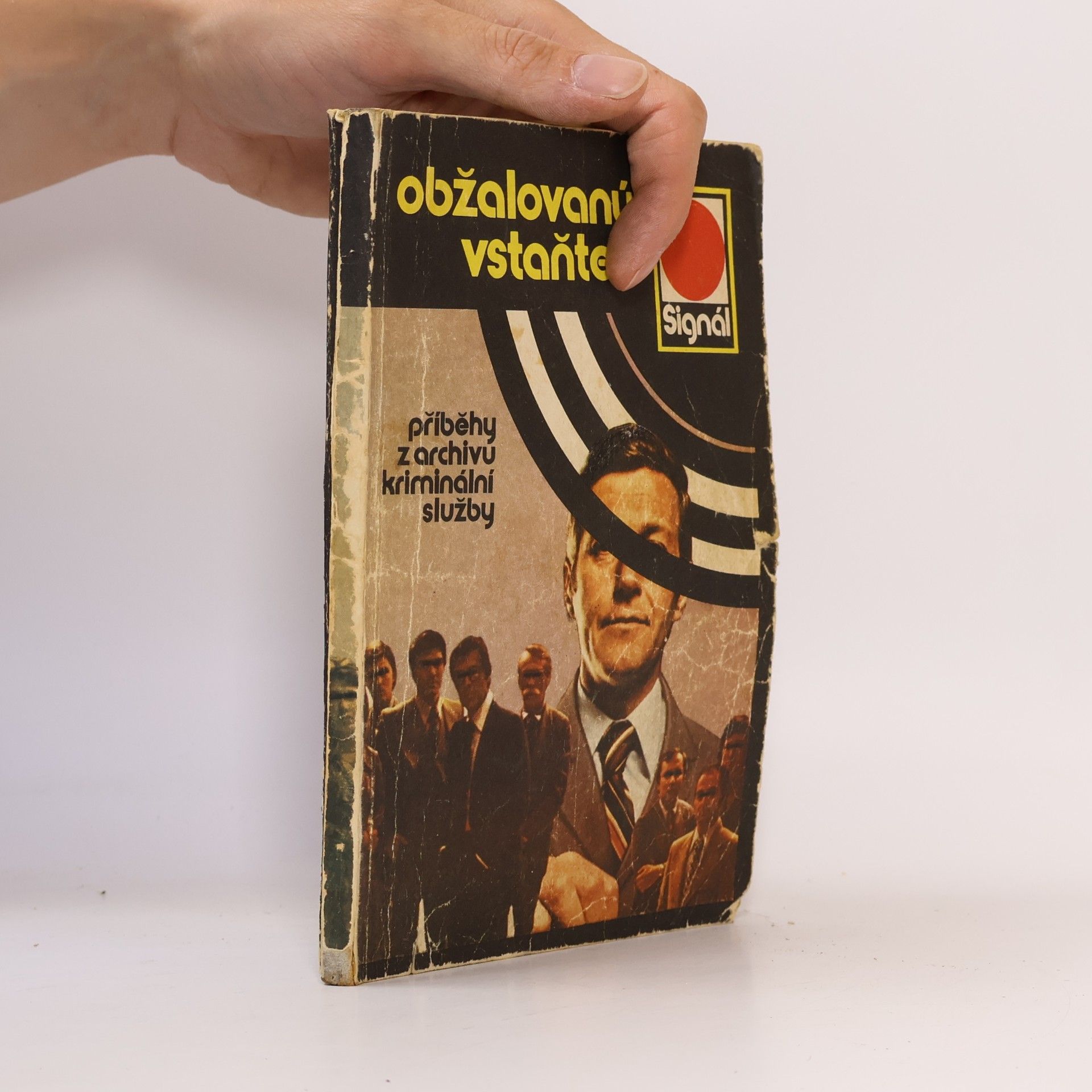 Collectif d'auteurs Obžalovaný, vstaňte