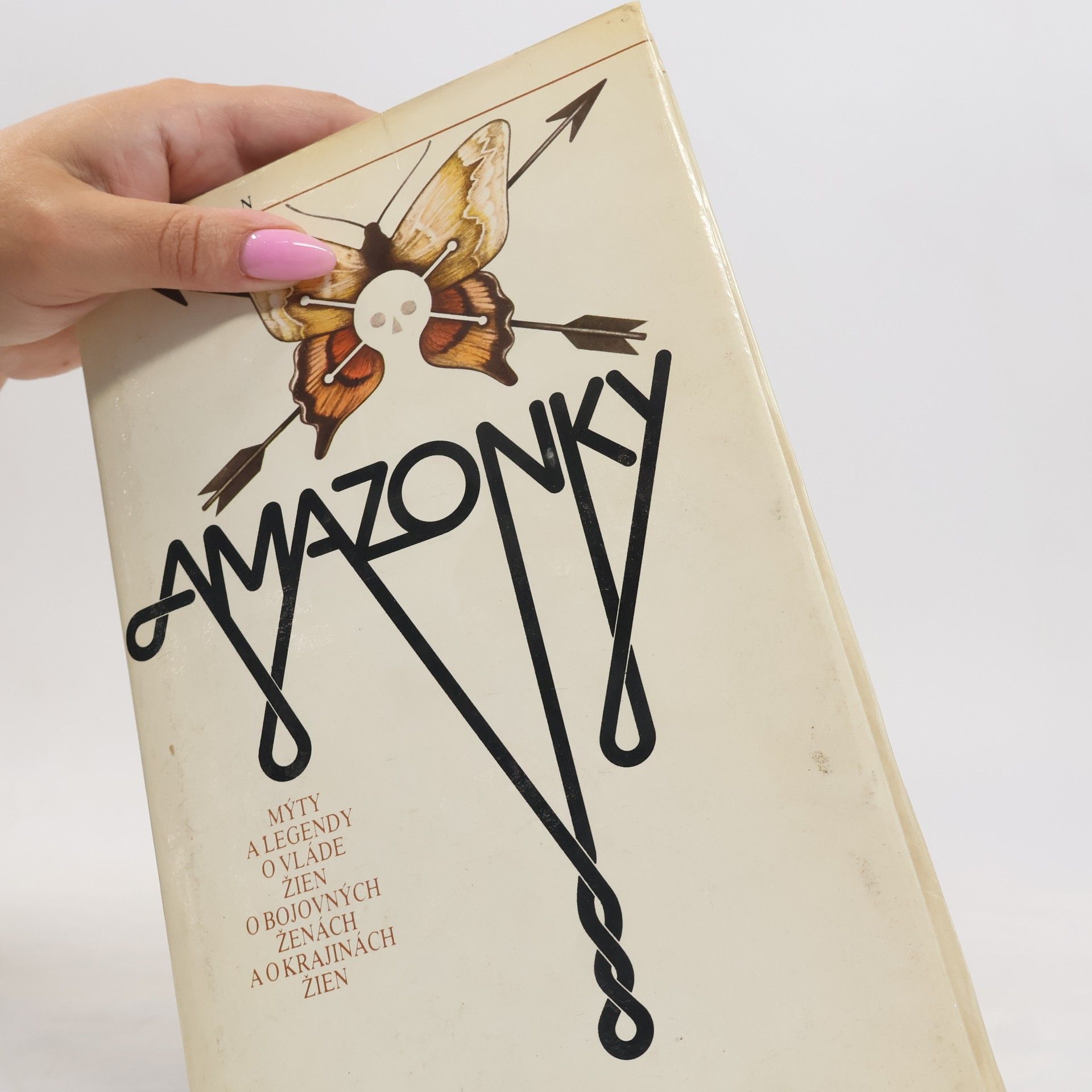 Ján Komorovský Amazonky. Mýty a legendy o vláde žien, o bojovných ženách a o krajinách žien