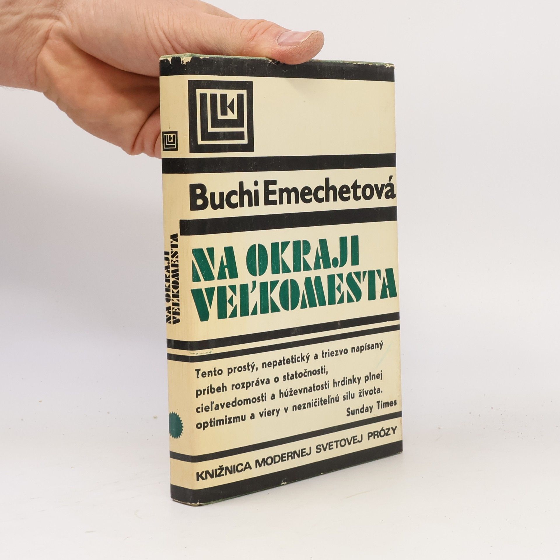 Buchi Emecheta Na okraji veľkomesta