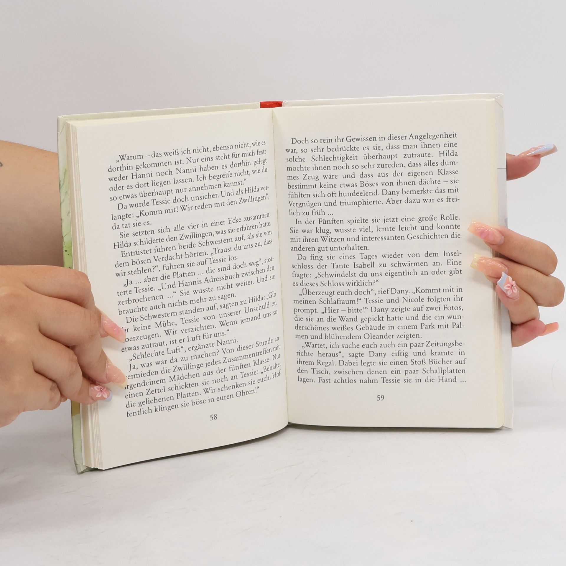Enid Blyton Hanni und Nanni in tausend Nöten