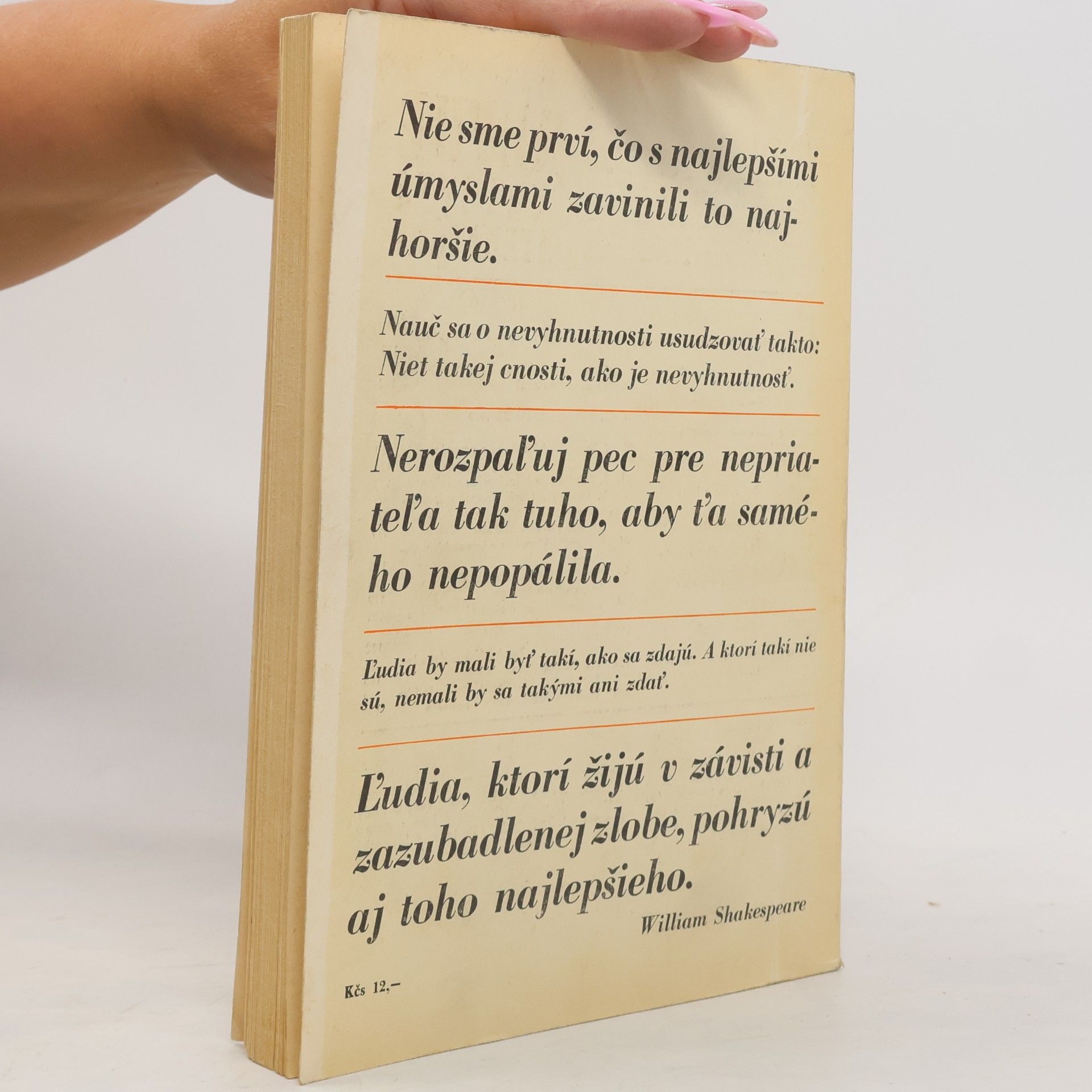 Autorenkollektiv Revue svetovej literatúry 4/70